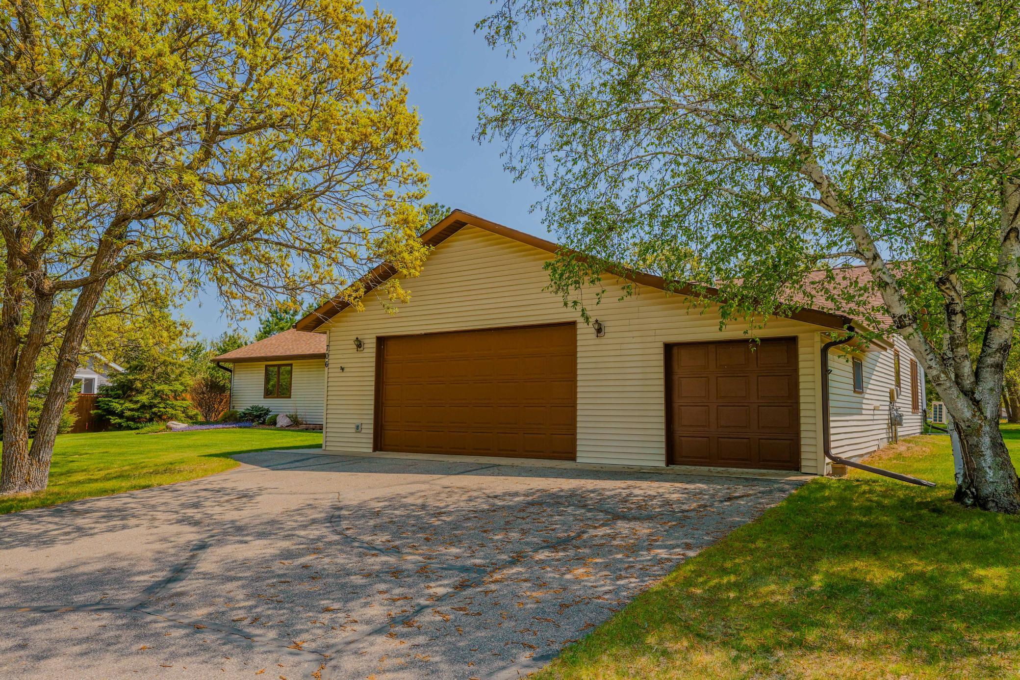 1997 single family home for sale at 706 Forest View Avenue in Park Rapids, MN — 3 bed, 2 bath (photo 18 of 27)