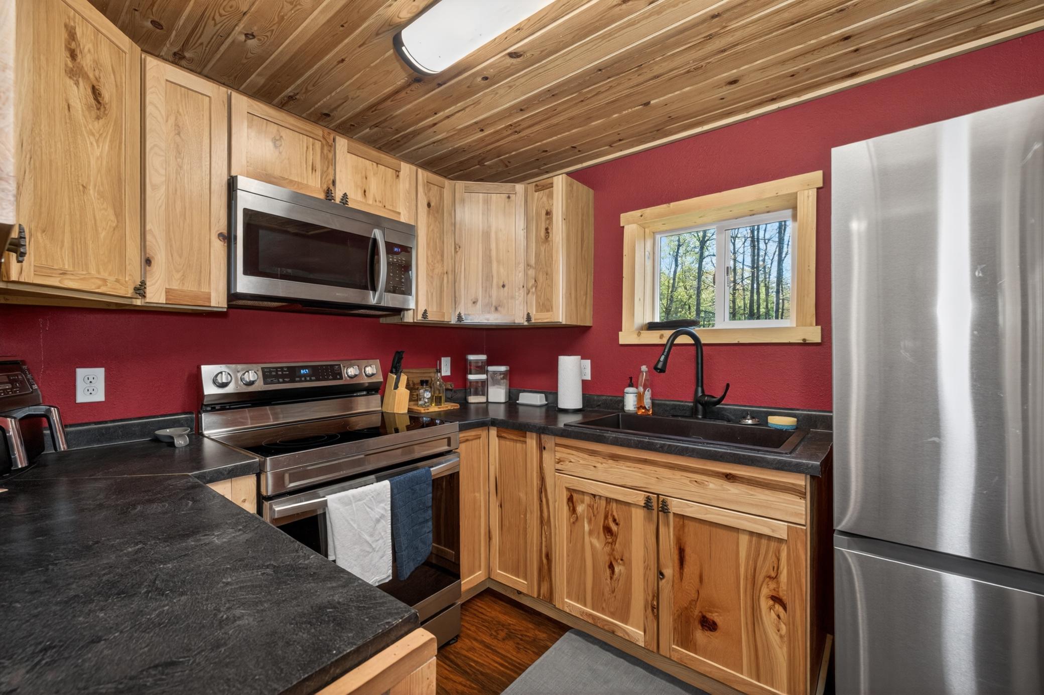 2021 single family home for sale at 29297 Gateway Lane in Akeley, MN — 2 bed, 2 bath (photo 7 of 32)