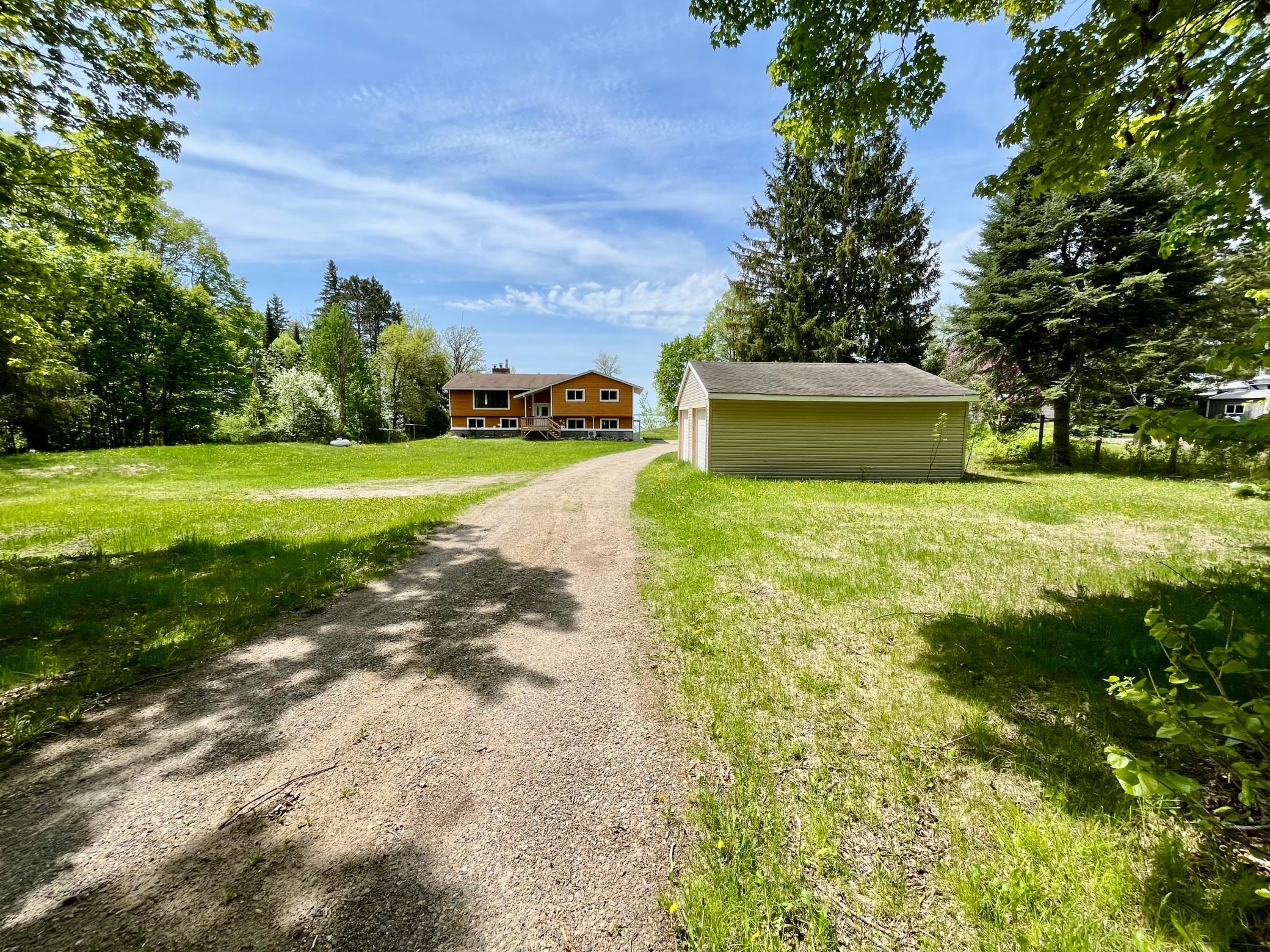 1979 single family home for sale at 49745 County Road 192 in Bowstring Twp, MN — 4 bed, 3 bath (photo 6 of 45)