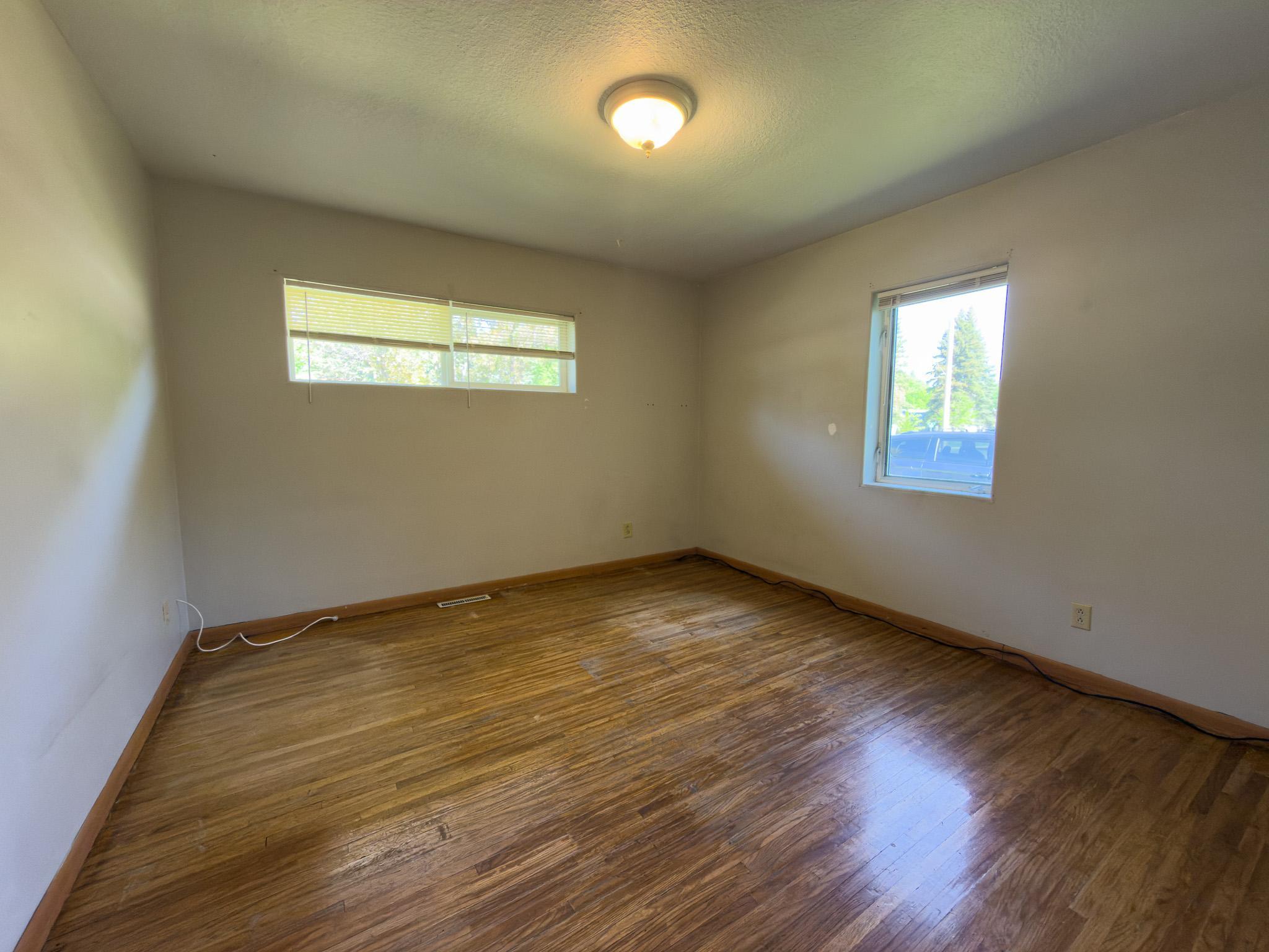 1812 4th Street S, Moorhead MN 56560 - Photo 11 of 28