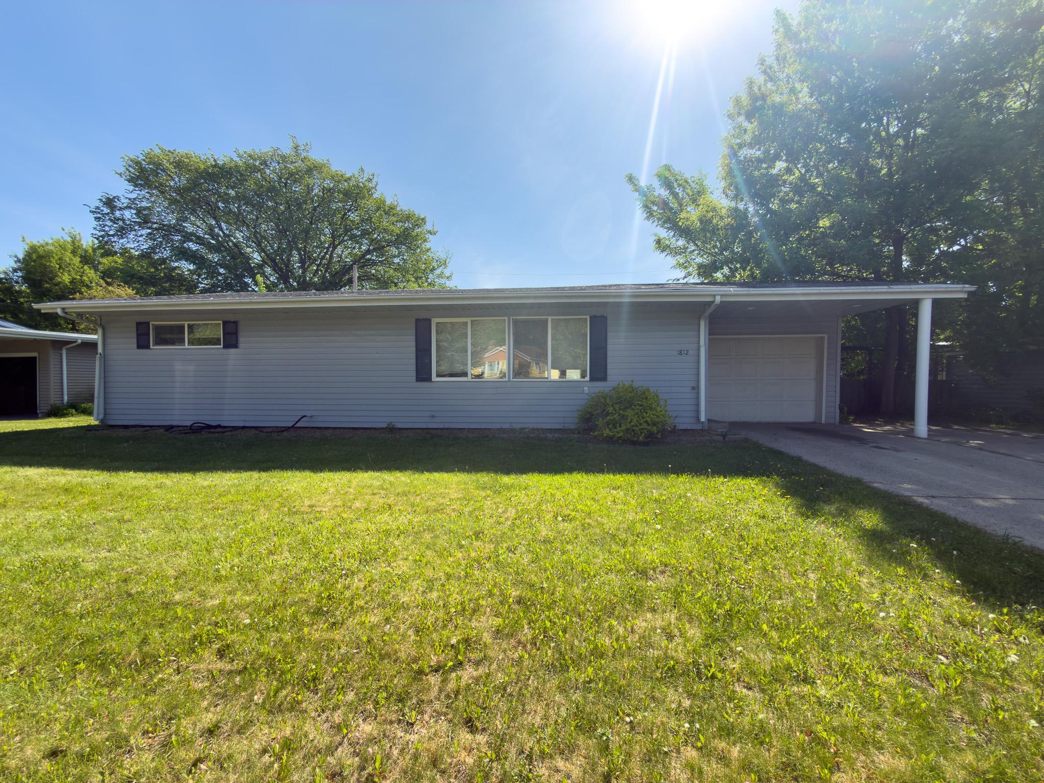 1812 4th Street S, Moorhead MN 56560 - Photo 3 of 28