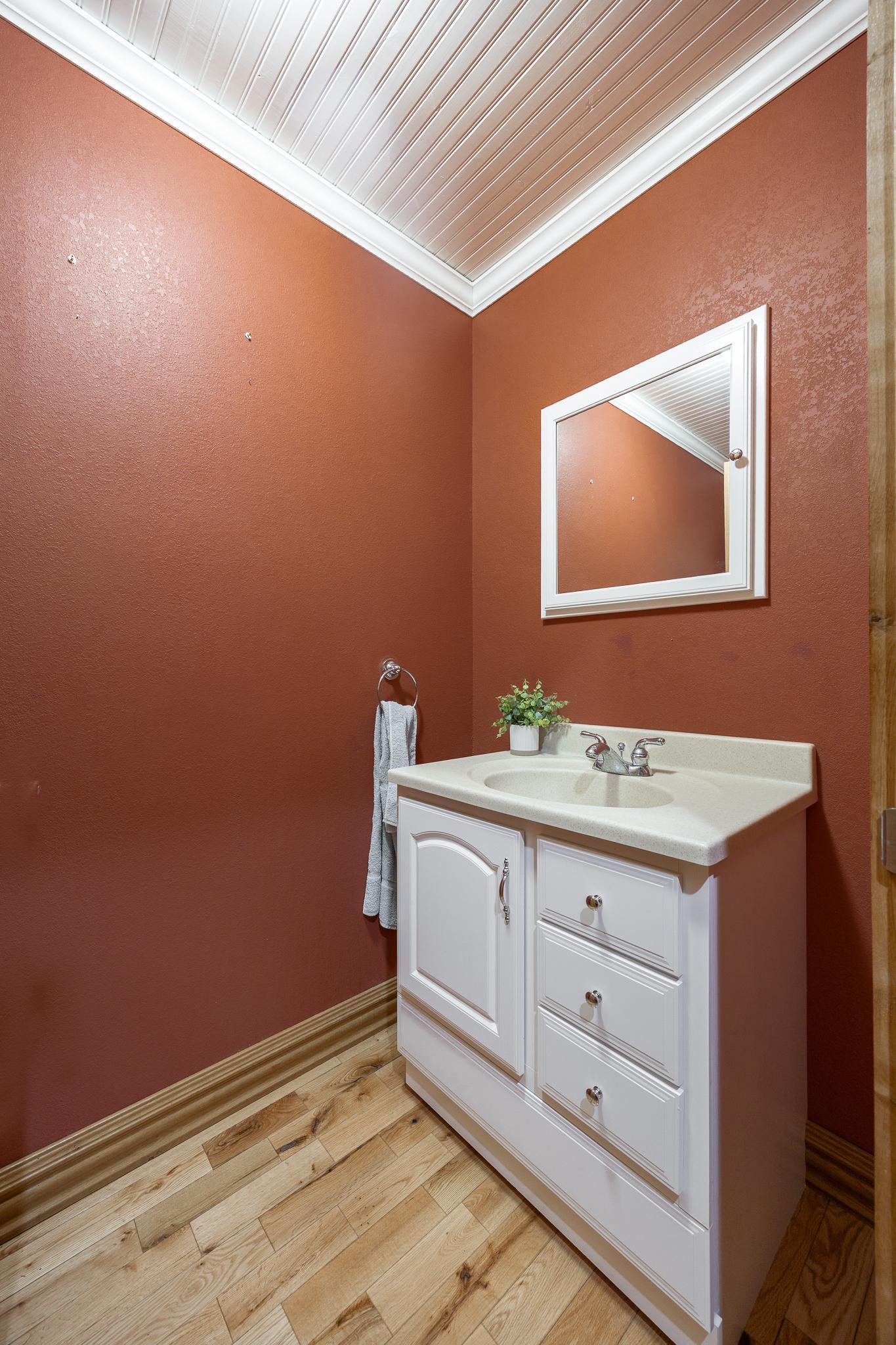 2004 single family home for sale at 3677 County 54 NE in Longville, MN — 3 bed, 4 bath (photo 23 of 66)