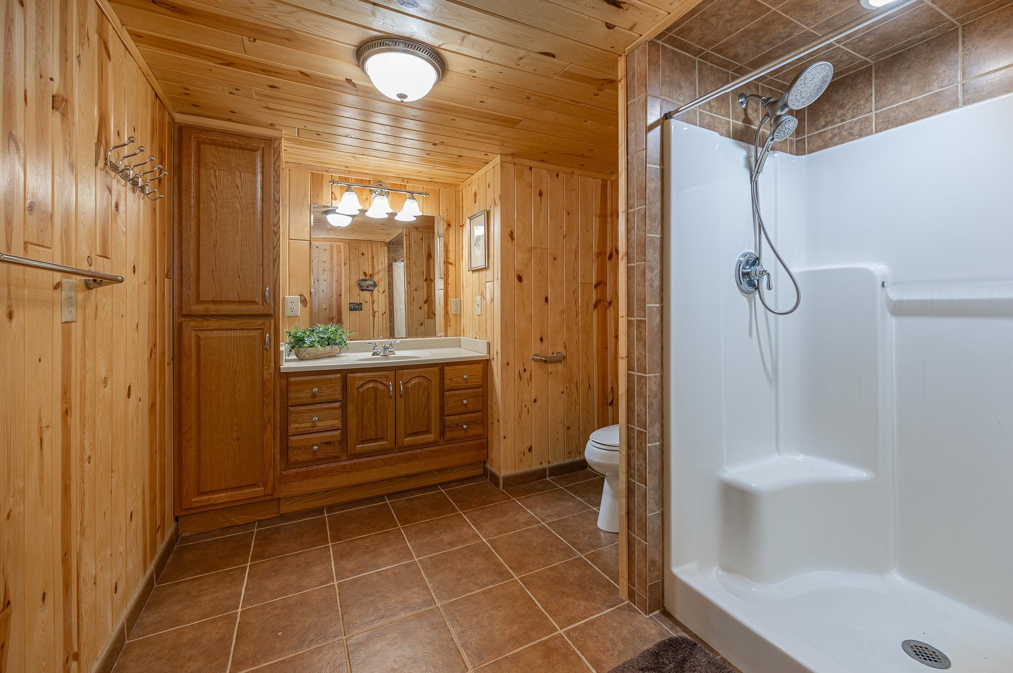 2004 single family home for sale at 3677 County 54 NE in Longville, MN — 3 bed, 4 bath (photo 33 of 66)
