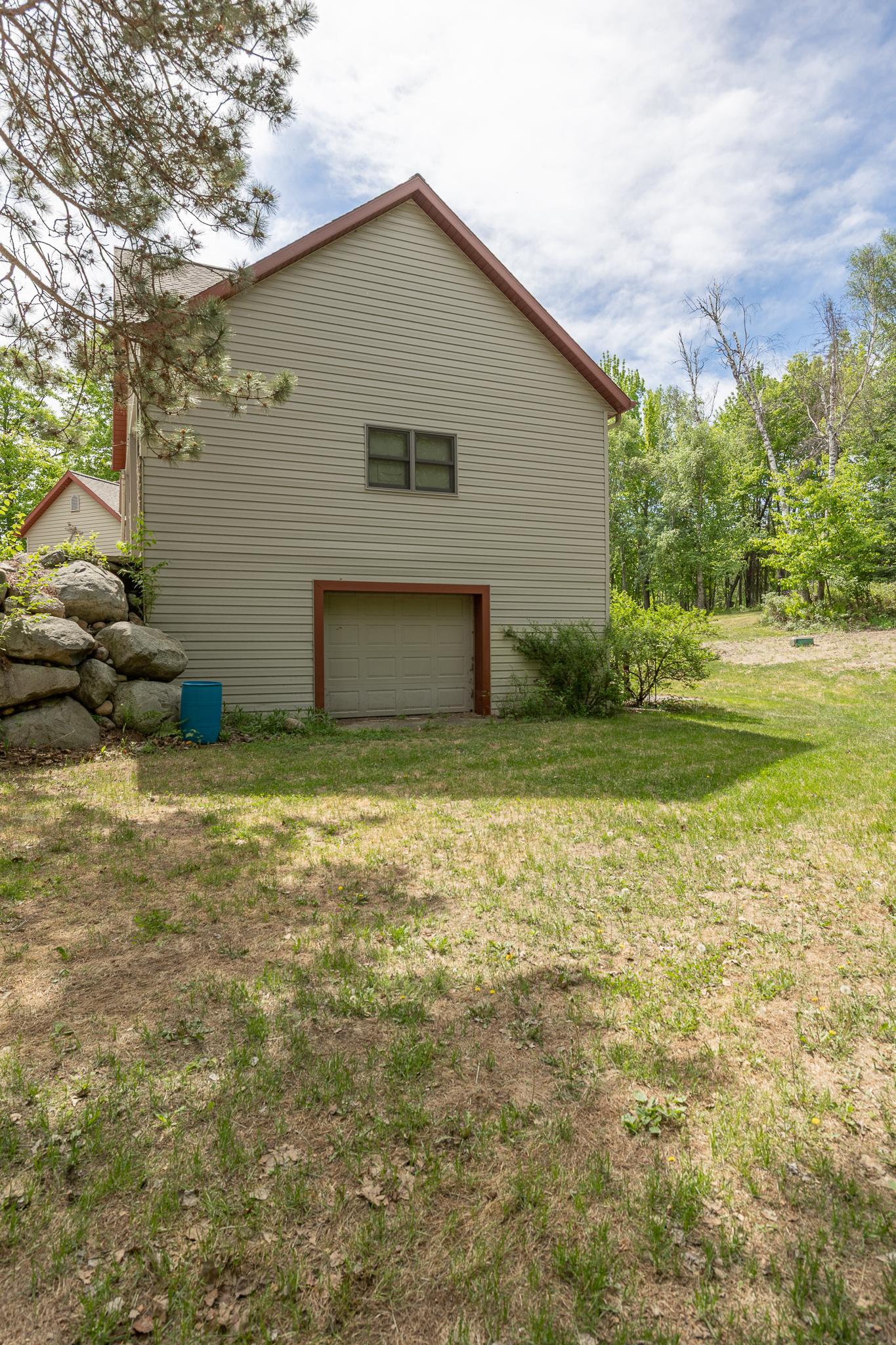2004 single family home for sale at 3677 County 54 NE in Longville, MN — 3 bed, 4 bath (photo 42 of 66)
