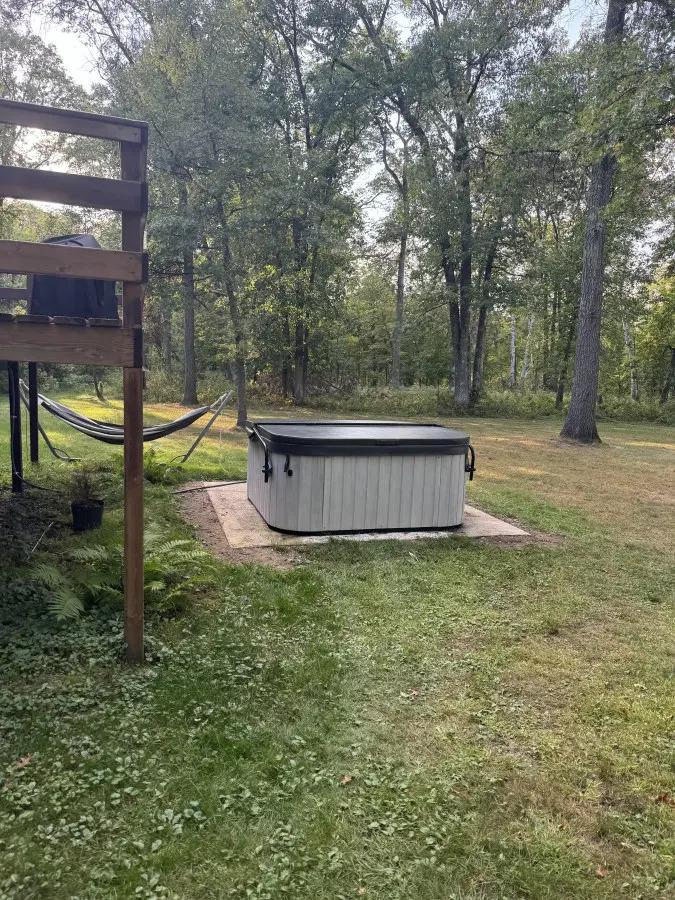 1983 single family home for sale at 12384 Sunset Drive in Crosslake, MN — 3 bed, 2 bath (photo 7 of 9)