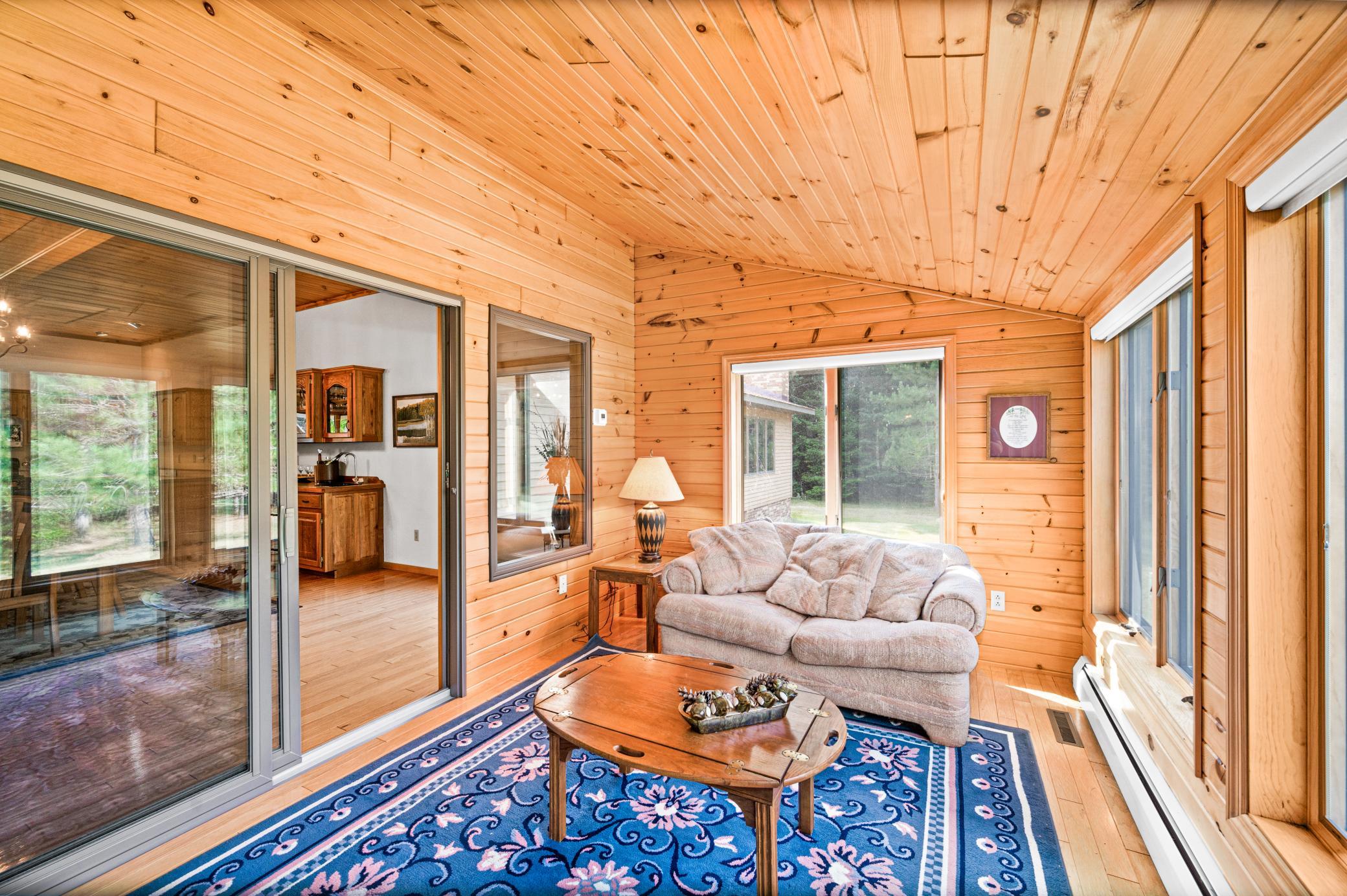 1994 single family home for sale at 51301 Pine Point Road in Bigfork, MN — 3 bed, 3 bath (photo 13 of 63)