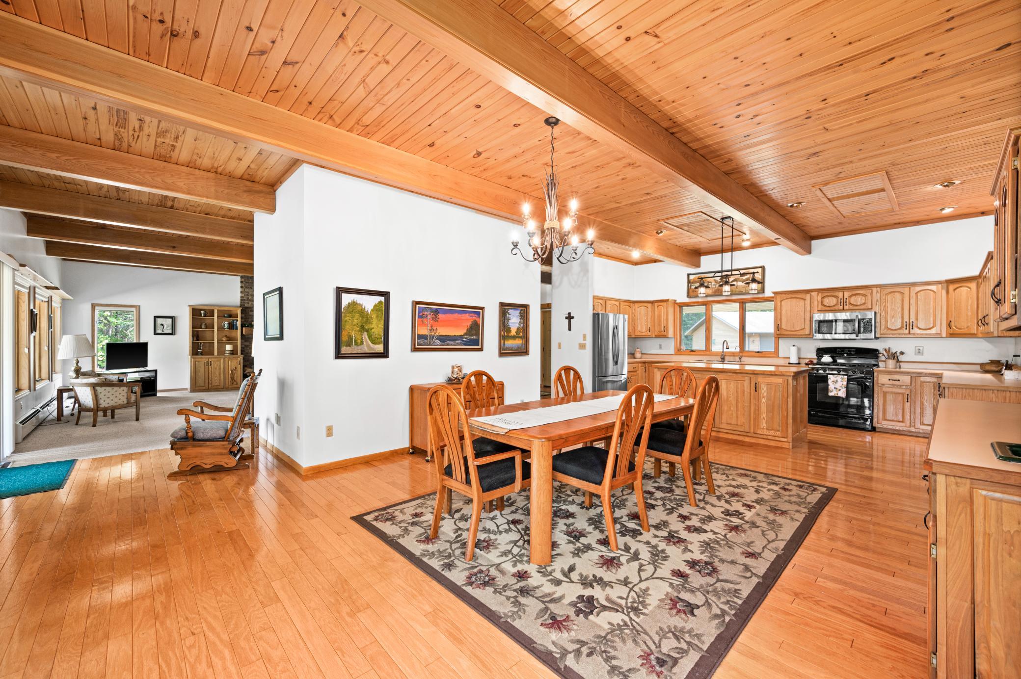 1994 single family home for sale at 51301 Pine Point Road in Bigfork, MN — 3 bed, 3 bath (photo 15 of 63)