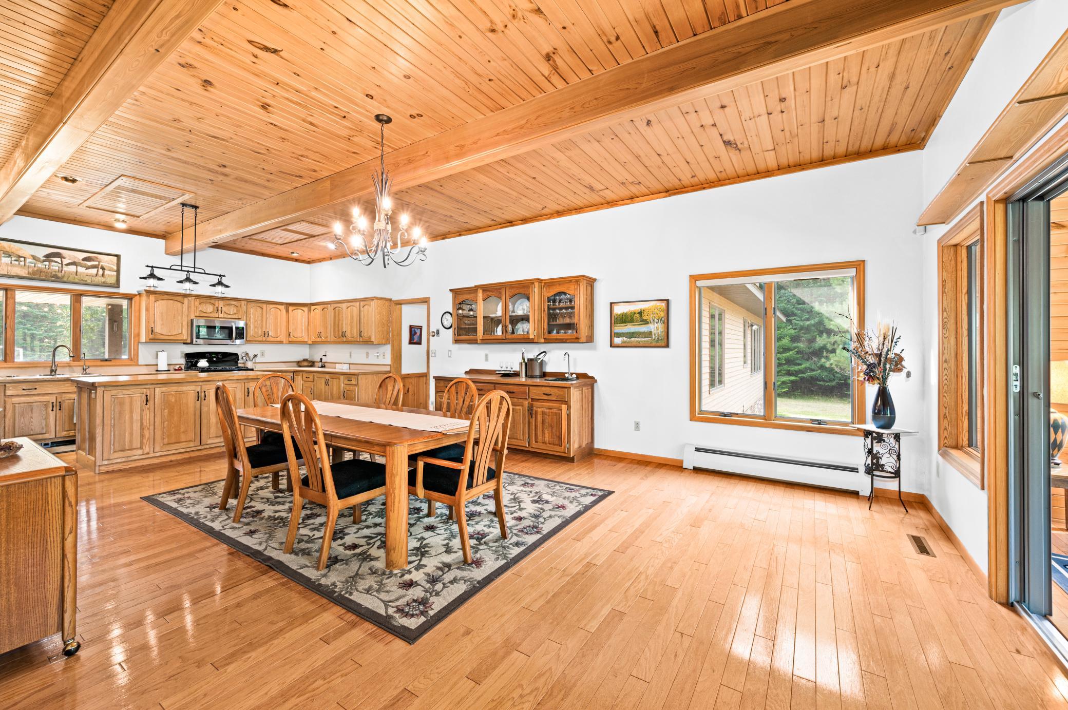 1994 single family home for sale at 51301 Pine Point Road in Bigfork, MN — 3 bed, 3 bath (photo 16 of 63)