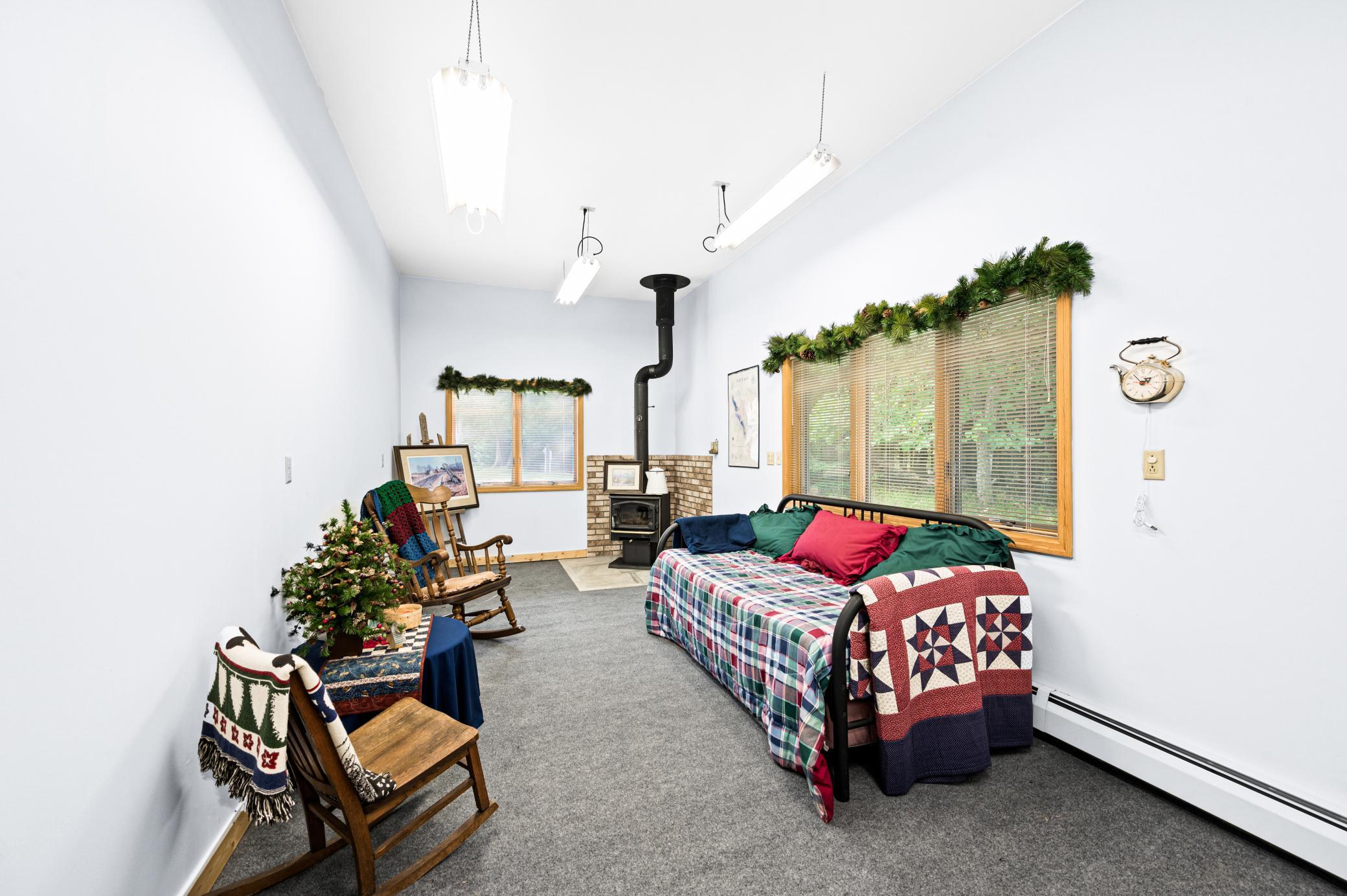 1994 single family home for sale at 51301 Pine Point Road in Bigfork, MN — 3 bed, 3 bath (photo 40 of 63)