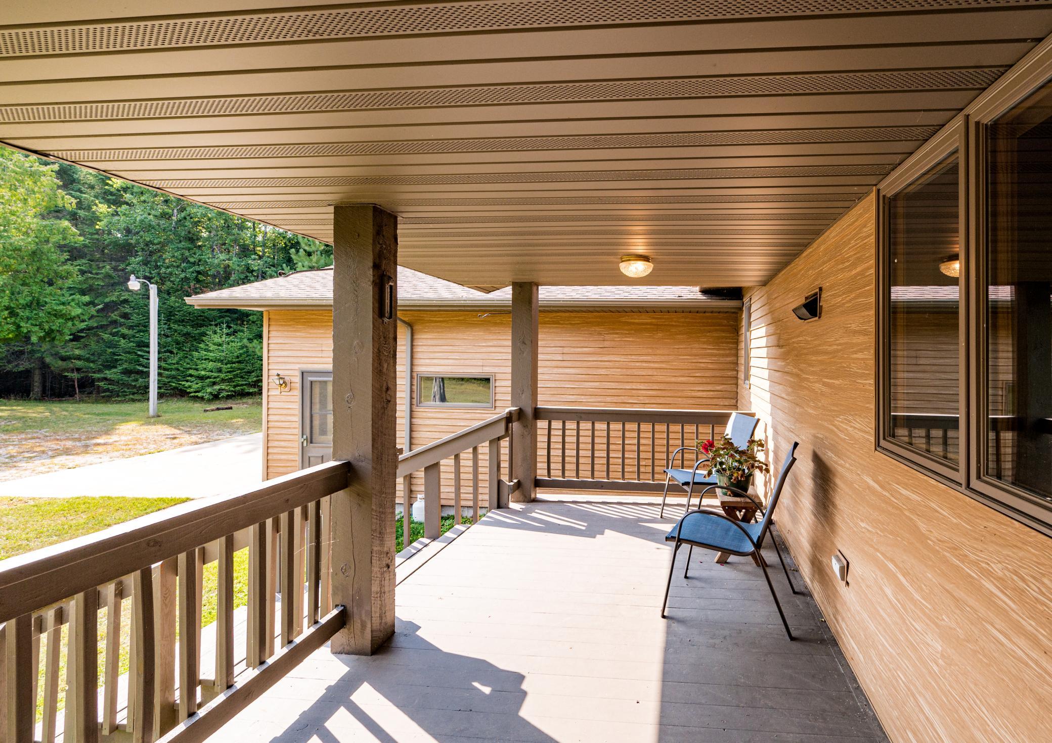 1994 single family home for sale at 51301 Pine Point Road in Bigfork, MN — 3 bed, 3 bath (photo 43 of 63)
