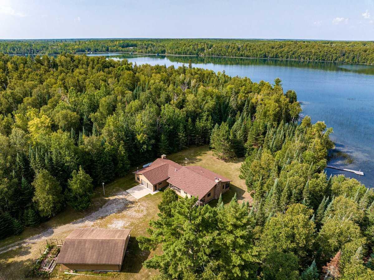 1994 single family home for sale at 51301 Pine Point Road in Bigfork, MN — 3 bed, 3 bath (photo 48 of 63)
