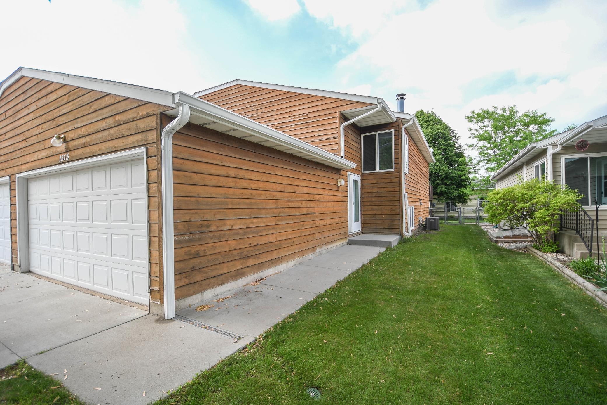 Open house at 1513 28th S Avenue, Fargo