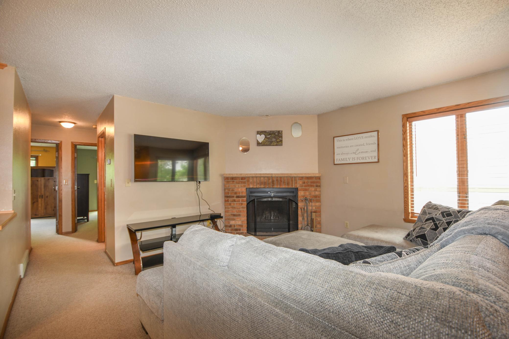 1513 28th Avenue S, Fargo ND 58103 - Photo 8 of 31