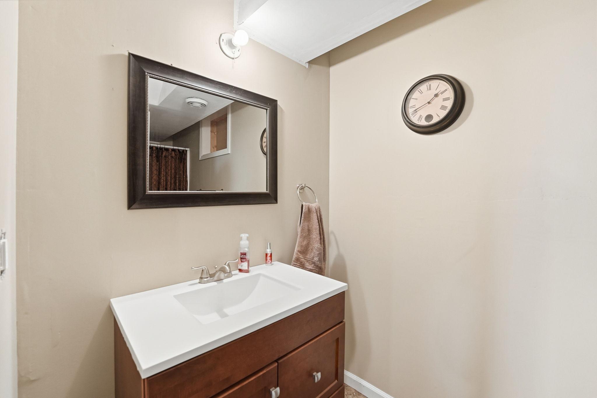 1980 single family home for sale at 15682 150th Street in Osakis, MN — 2 bed, 2 bath (photo 19 of 32)