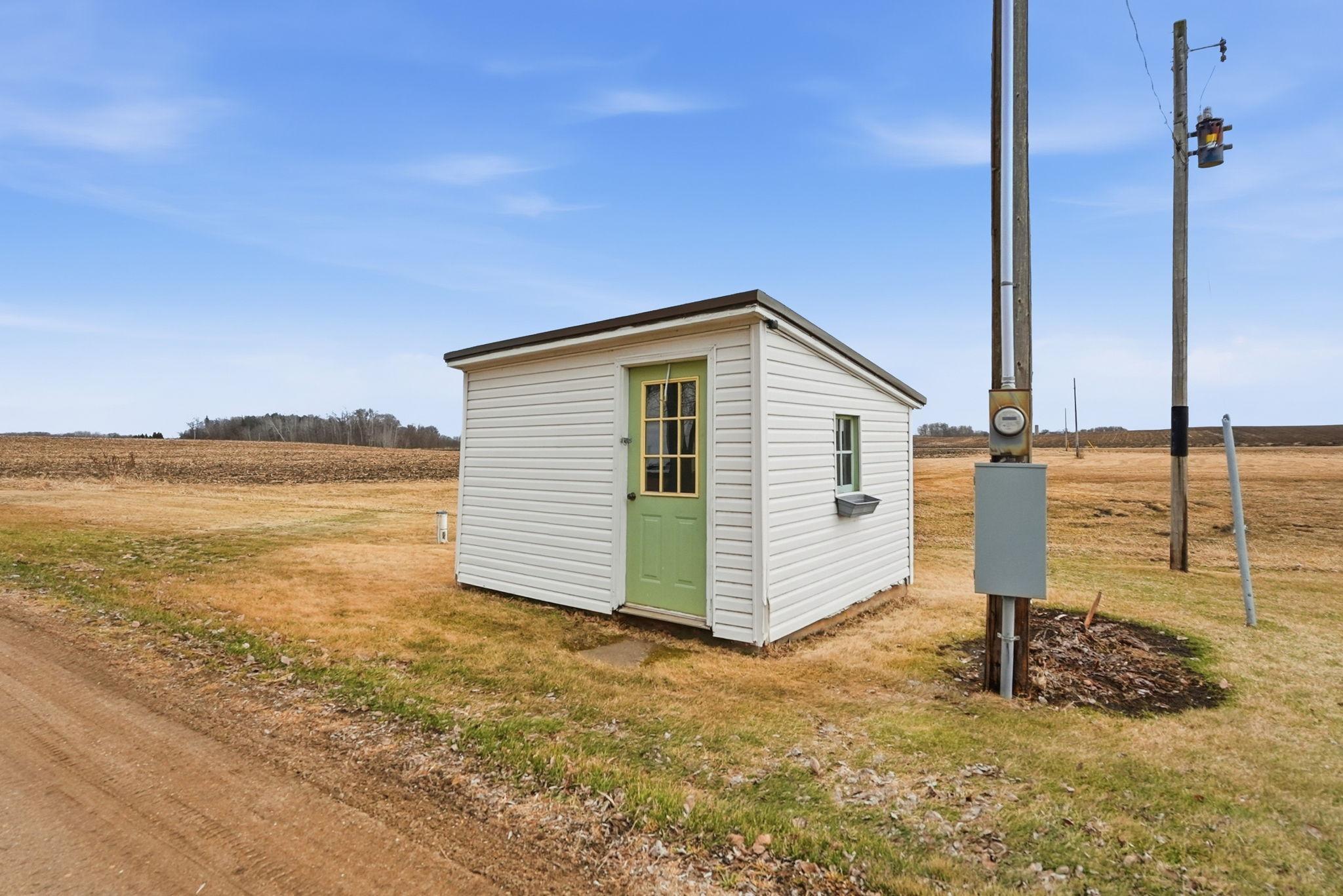 1980 single family home for sale at 15682 150th Street in Osakis, MN — 2 bed, 2 bath (photo 26 of 32)