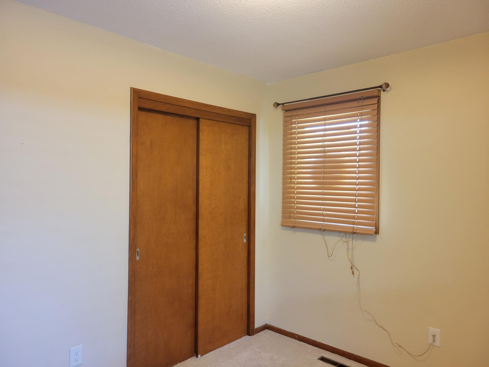 425 Spruce Avenue S, Thief River Falls MN 56701 - Photo 5 of 13
