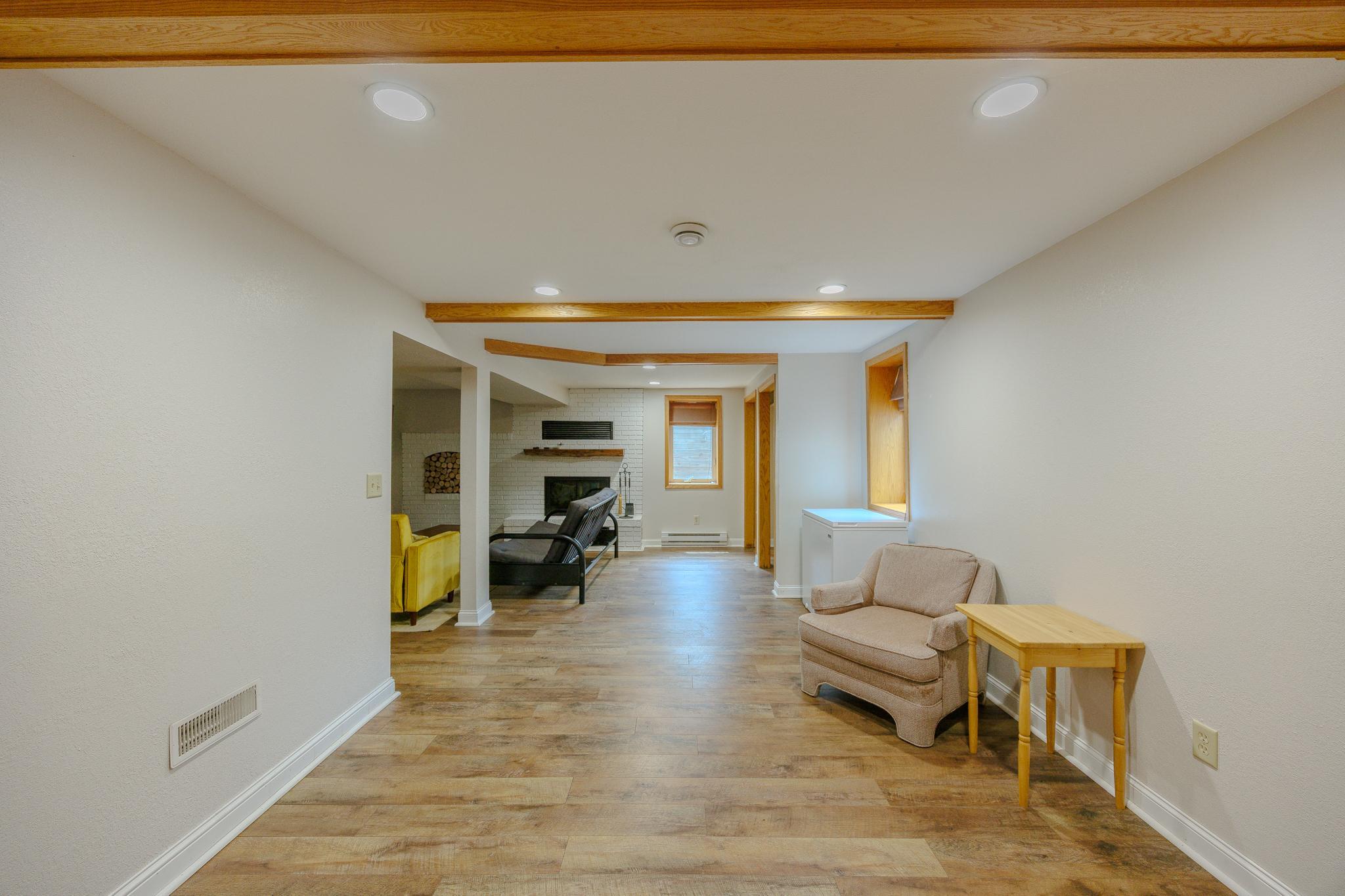 1976 single family home for sale at 102 Robertson Drive NW in Bemidji, MN — 3 bed, 2 bath (photo 18 of 40)