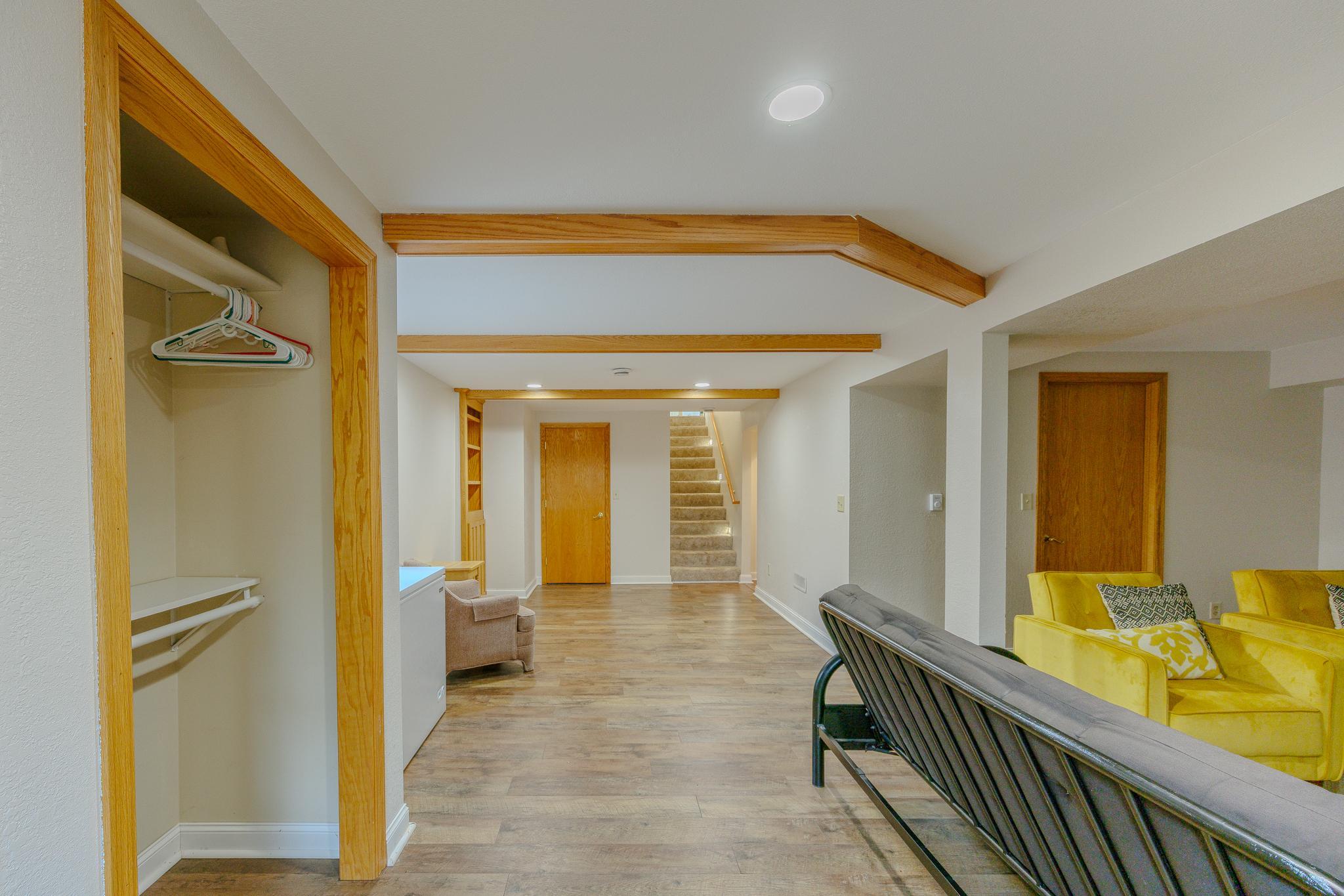 1976 single family home for sale at 102 Robertson Drive NW in Bemidji, MN — 3 bed, 2 bath (photo 24 of 40)