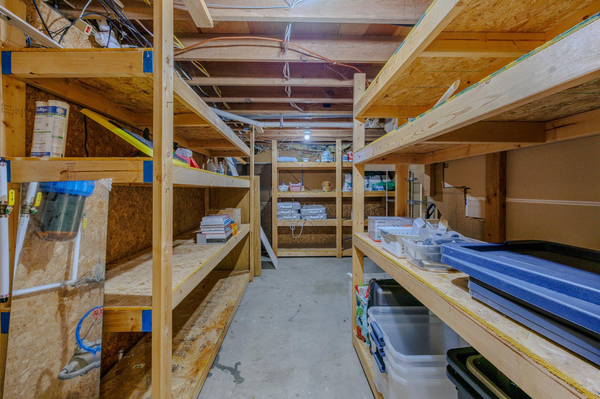 1976 single family home for sale at 102 Robertson Drive NW in Bemidji, MN — 3 bed, 2 bath (photo 26 of 40)
