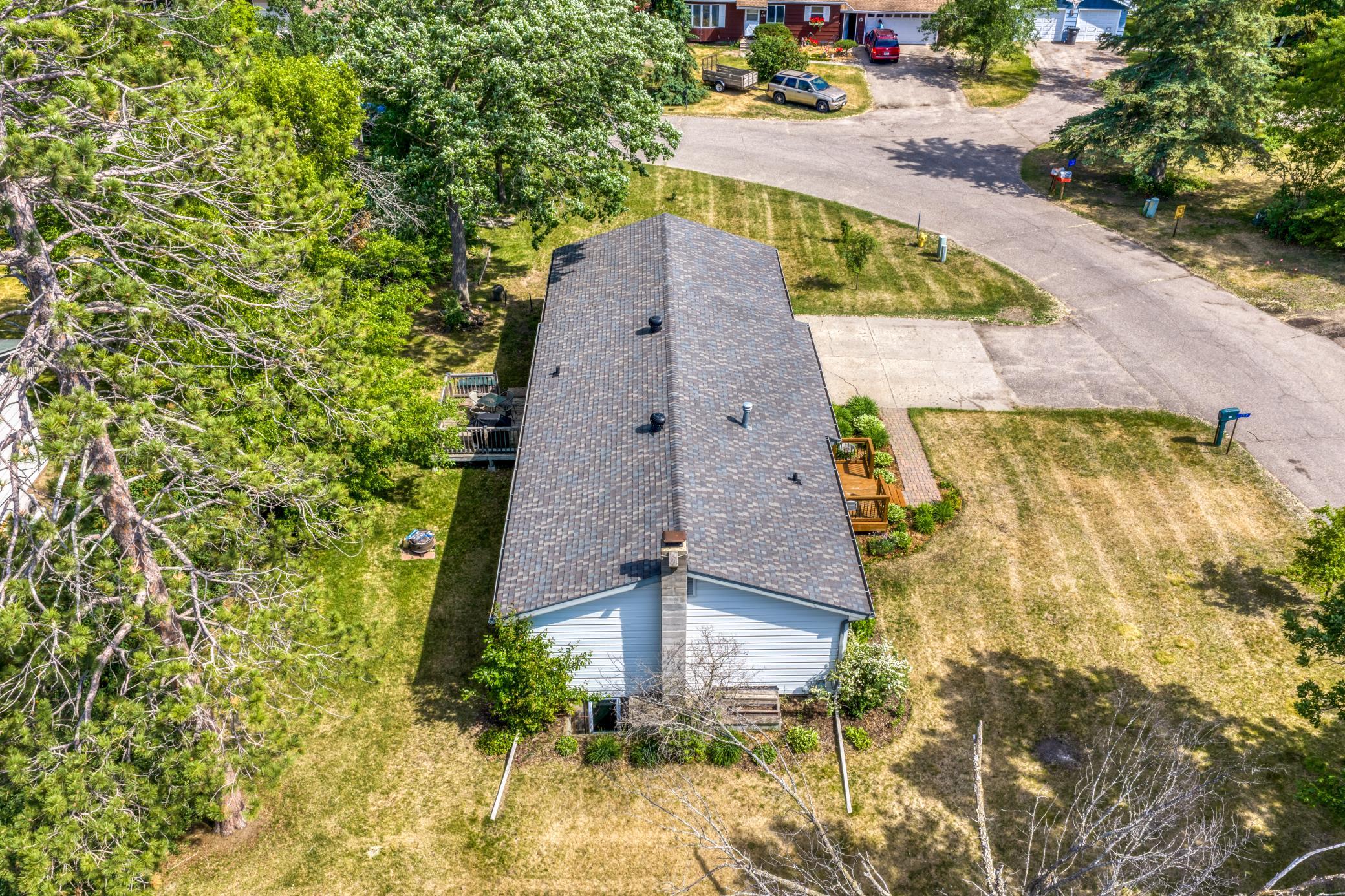 1976 single family home for sale at 102 Robertson Drive NW in Bemidji, MN — 3 bed, 2 bath (photo 35 of 40)