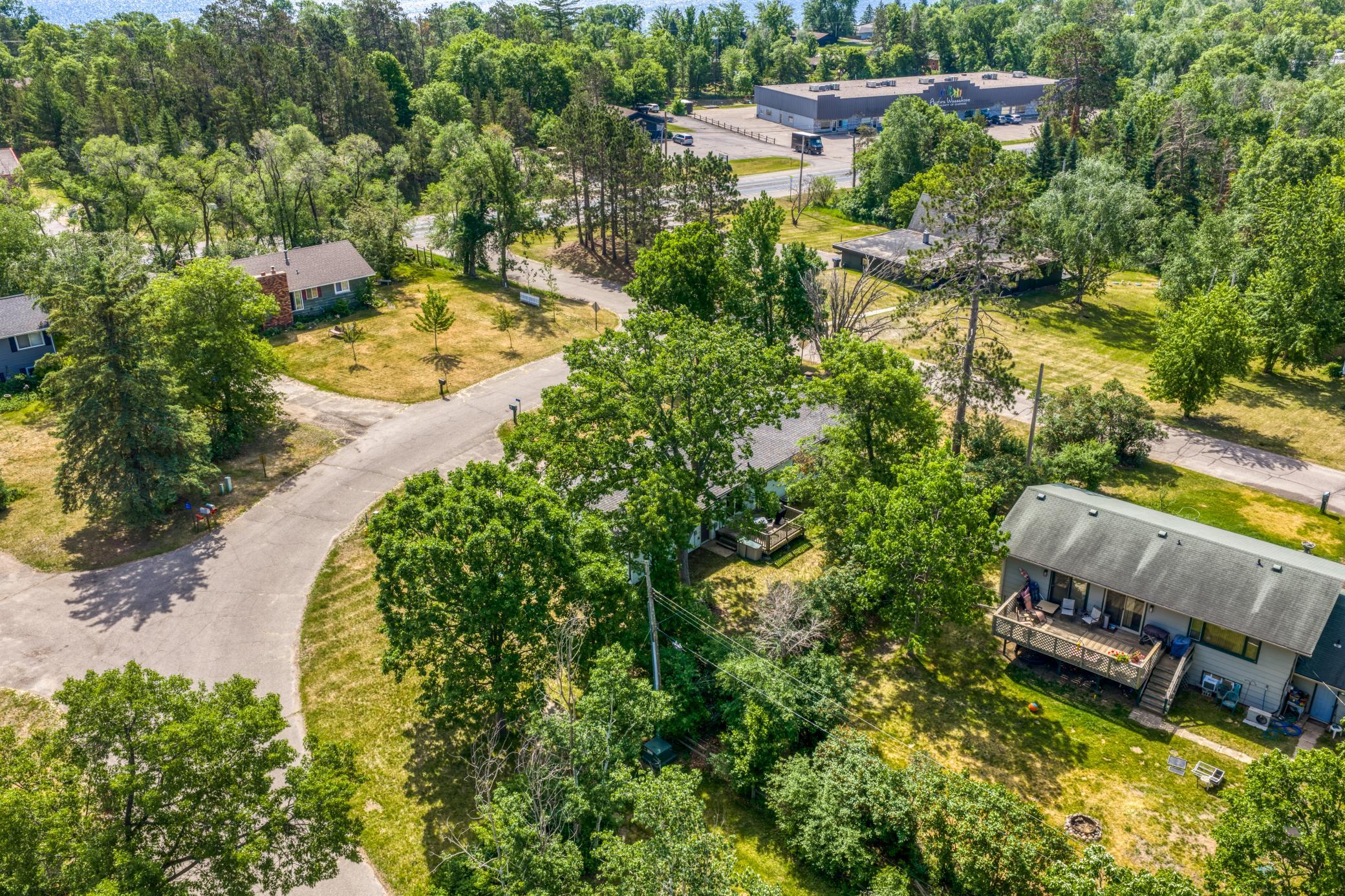 1976 single family home for sale at 102 Robertson Drive NW in Bemidji, MN — 3 bed, 2 bath (photo 40 of 40)