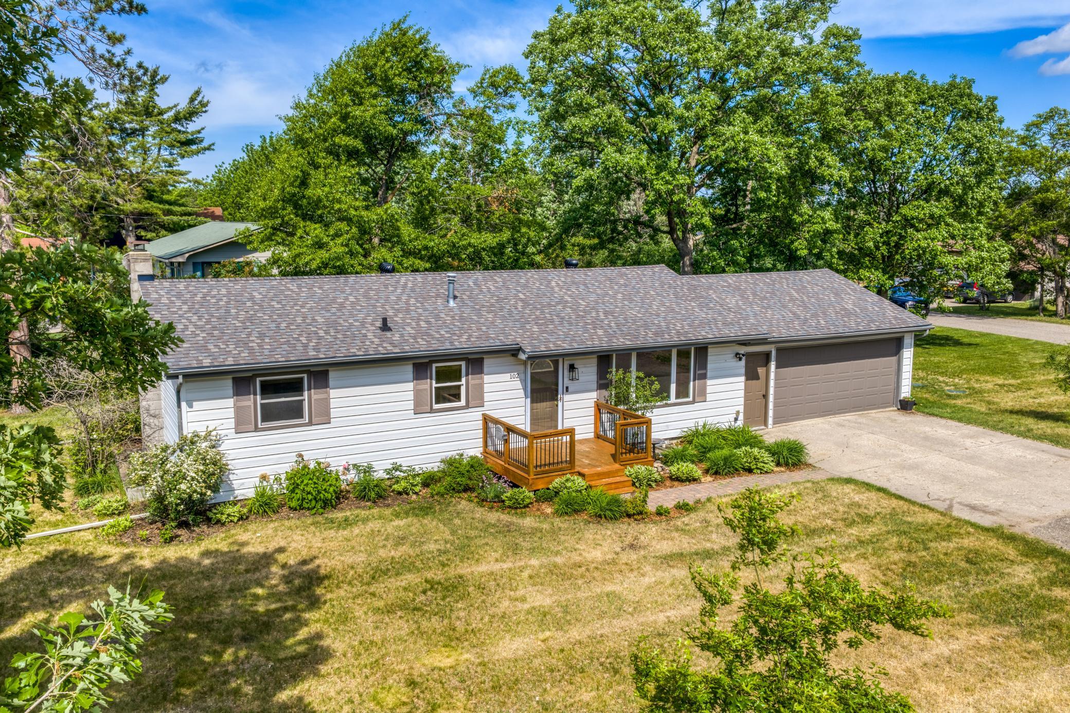 1976 single family home for sale at 102 Robertson Drive NW in Bemidji, MN — 3 bed, 2 bath