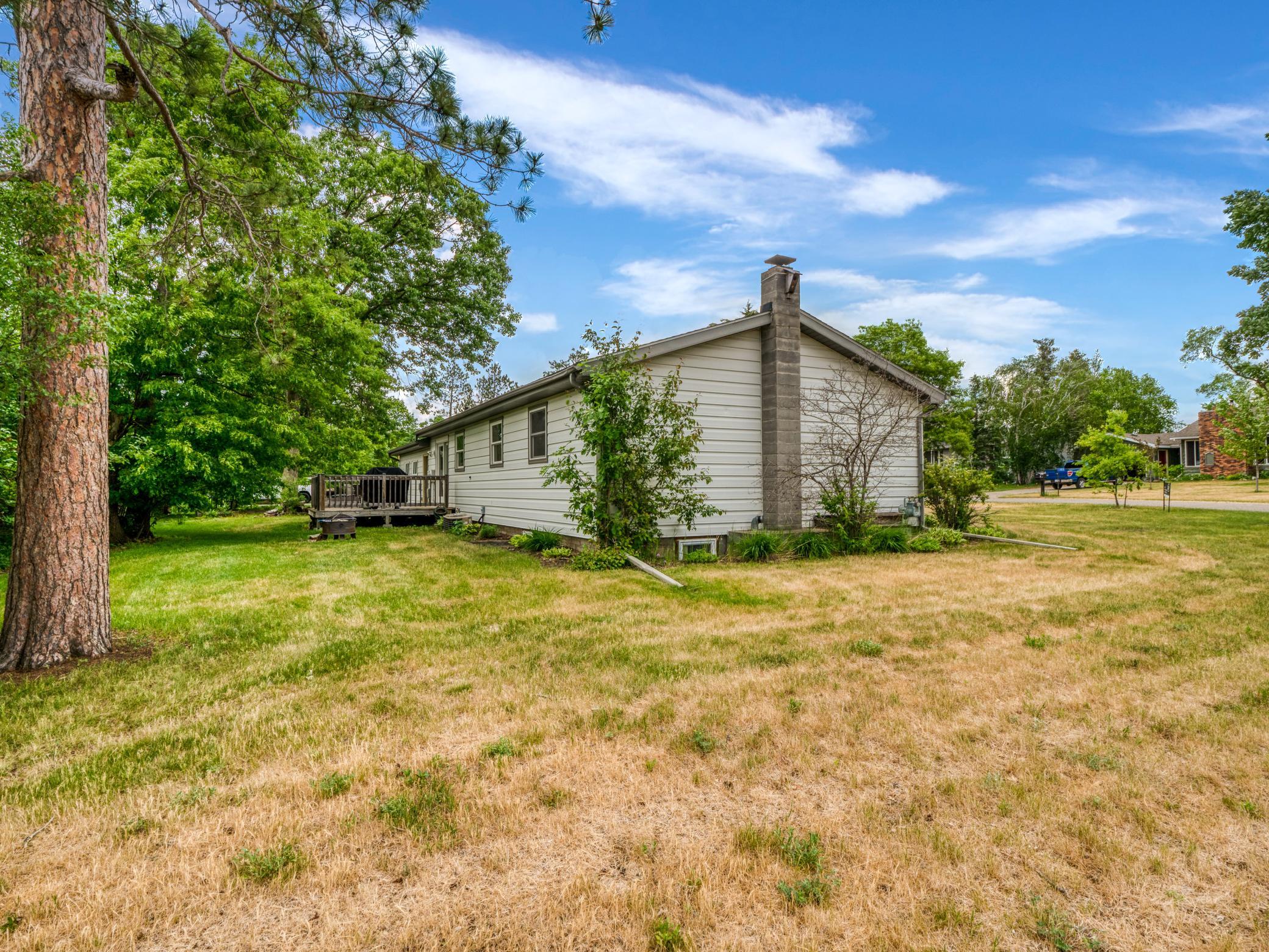 1976 single family home for sale at 102 Robertson Drive NW in Bemidji, MN — 3 bed, 2 bath (photo 47 of 49)