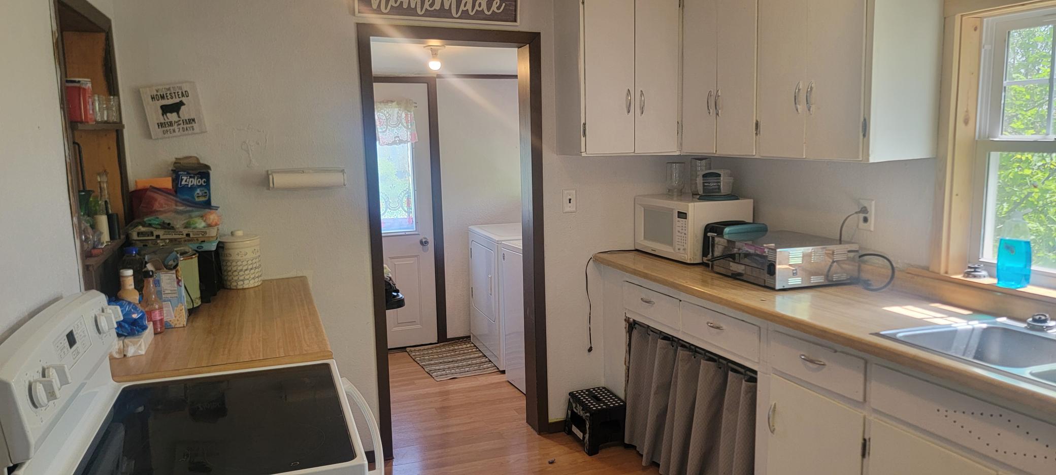 320 8th Street SE, Unit B, Staples MN 56479 - Photo 8 of 19
