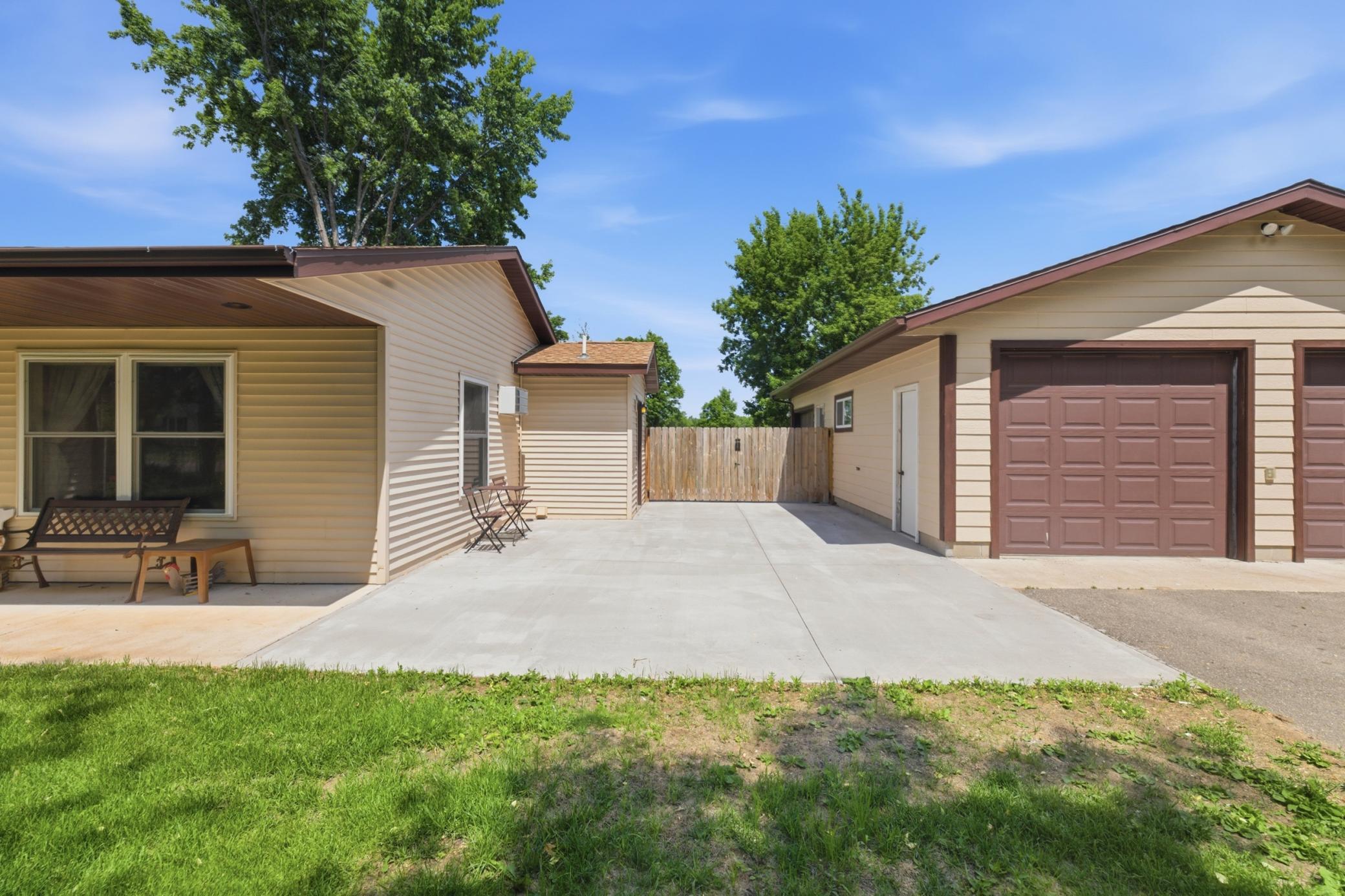130 5th Street NW, Aitkin MN 56431 - Photo 2 of 28