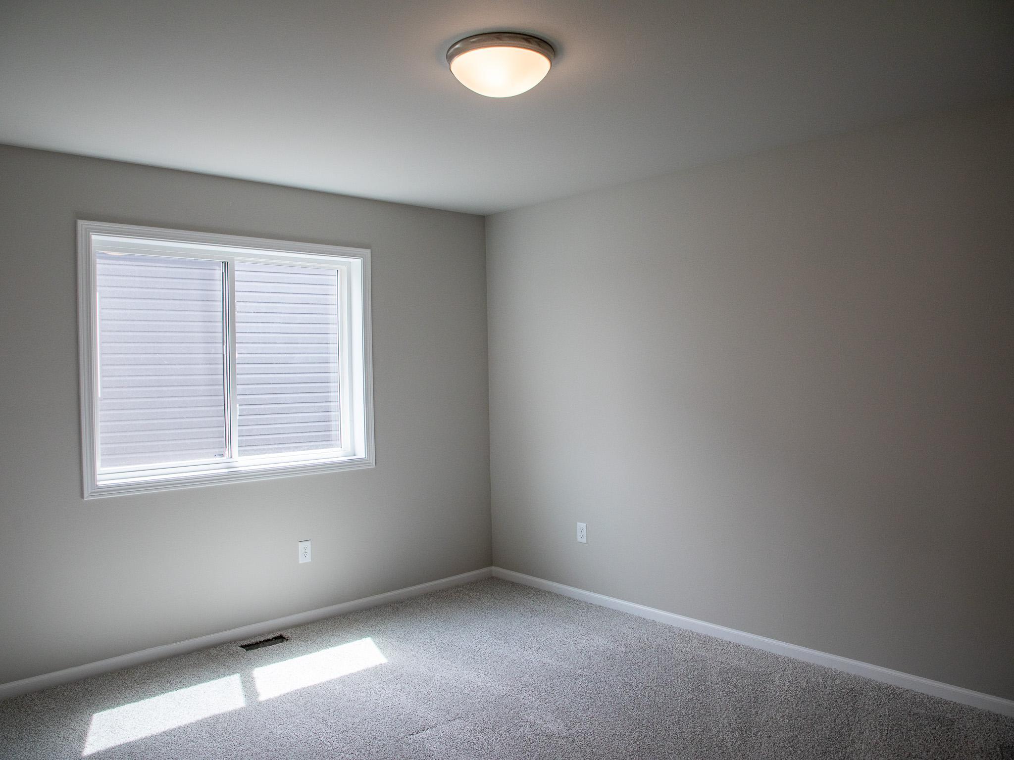 6782 Meadow View Drive S, Fargo ND 58104 - Photo 14 of 22