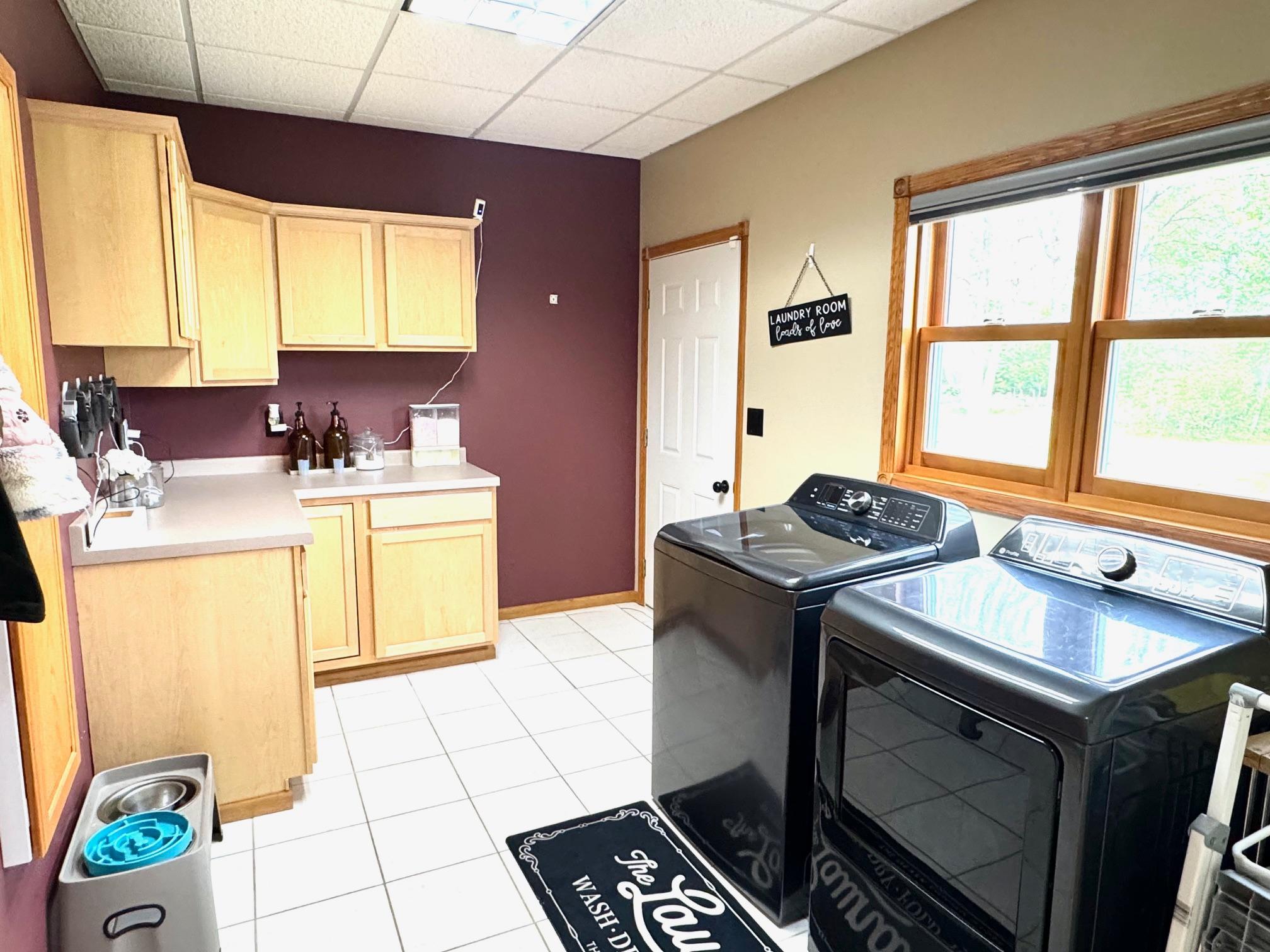 2001 single family home for sale at 901 6th Street SW in Roseau, MN — 5 bed, 4 bath (photo 20 of 31)