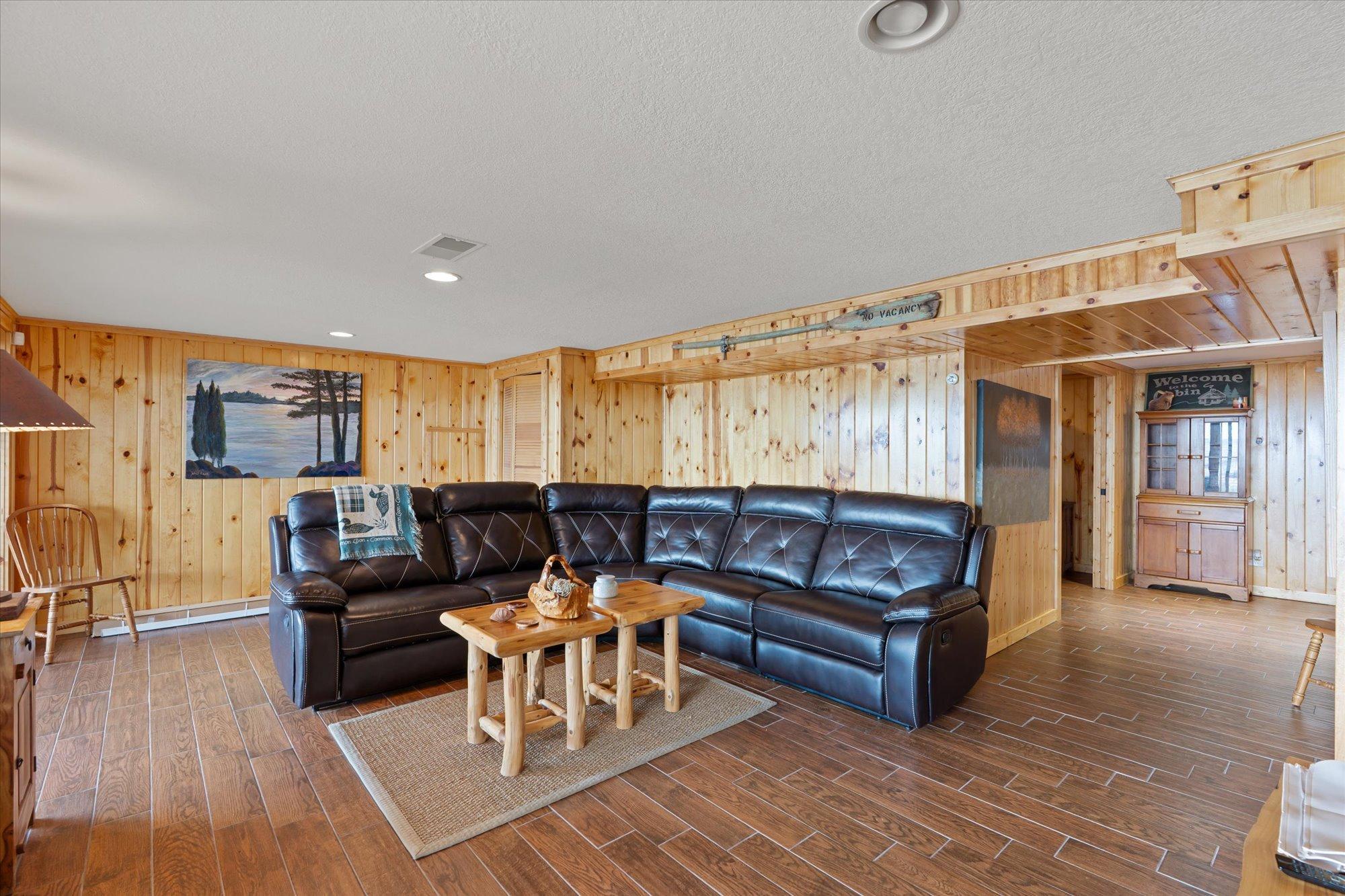 1982 single family home for sale at 7492 Old Whiskey Road in Pequot Lakes, MN — 4 bed, 4 bath (photo 21 of 36)