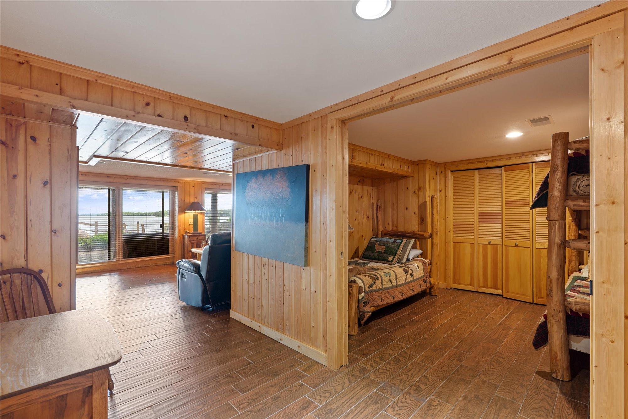 1982 single family home for sale at 7492 Old Whiskey Road in Pequot Lakes, MN — 4 bed, 4 bath (photo 22 of 36)