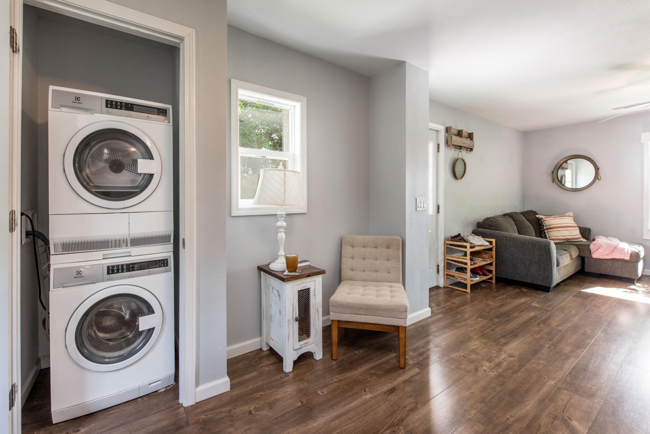 1895 single family home for sale at 402 Sanstead Street W in Garfield, MN — 2 bed, 1 bath (photo 7 of 22)