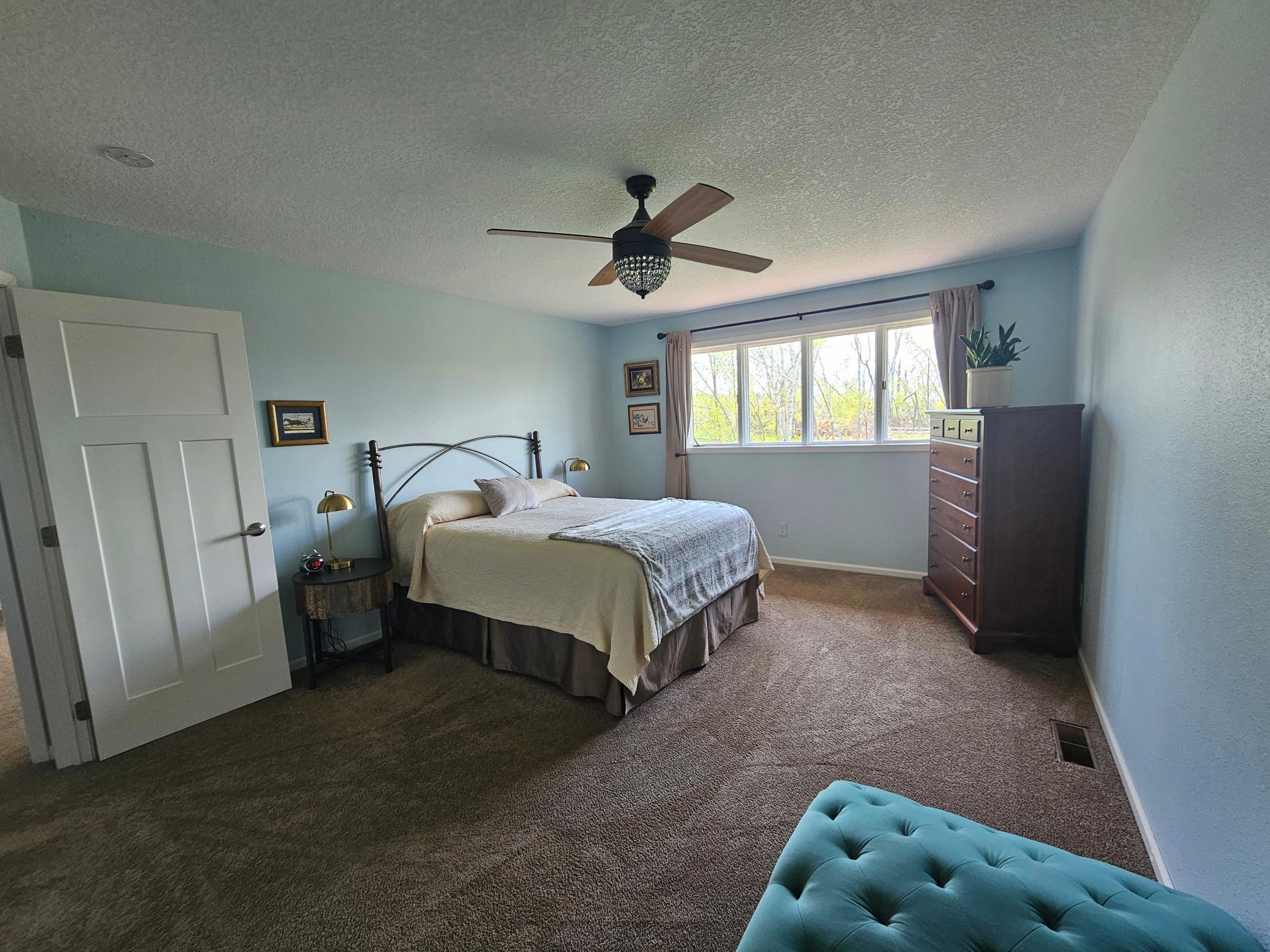 1979 single family home for sale at 3110 Saint Onge Drive NE in Bemidji, MN — 3 bed, 3 bath (photo 10 of 22)