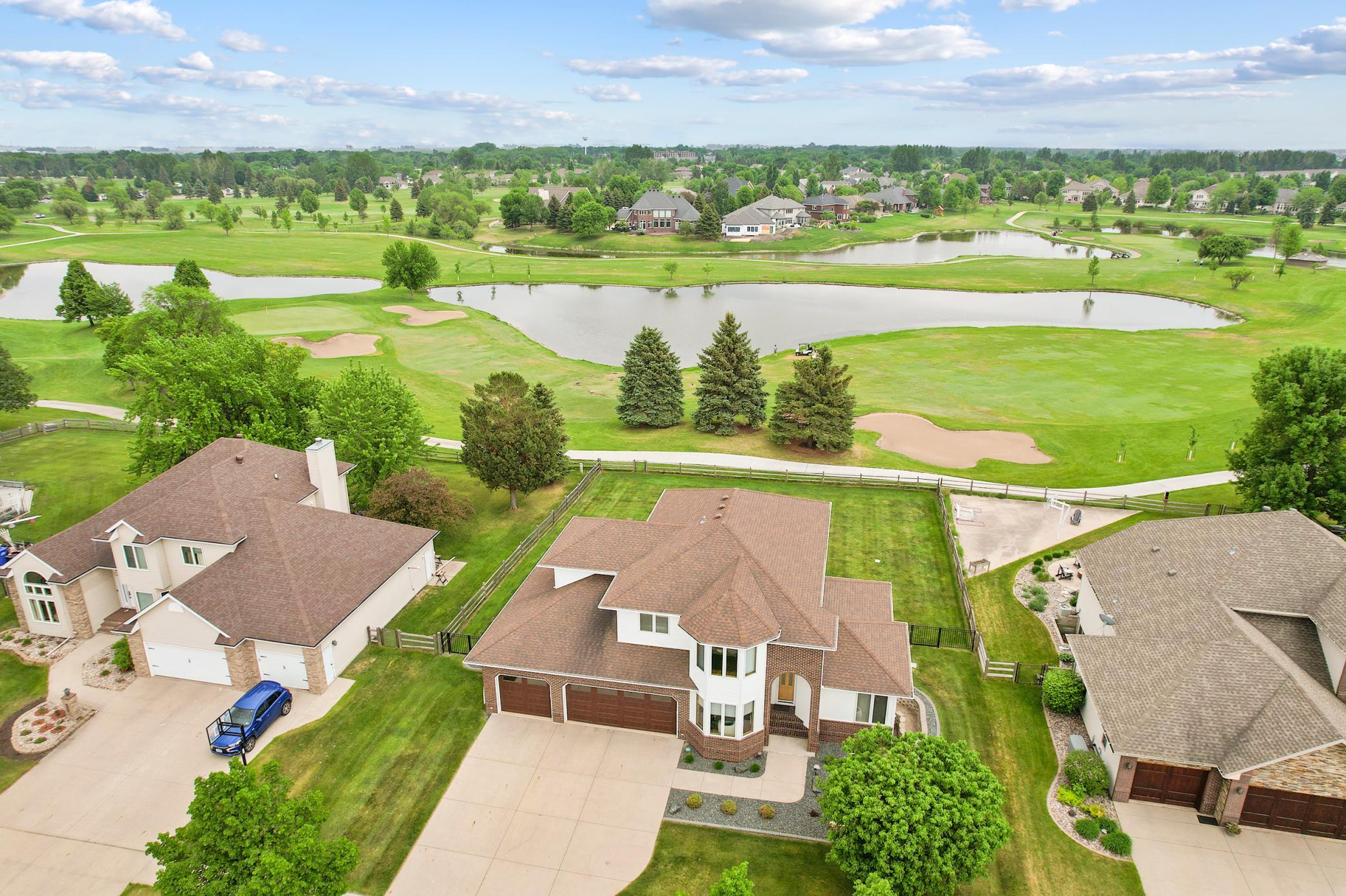 4744 Rose Creek Parkway S, Fargo ND 58104 - Photo 3 of 84