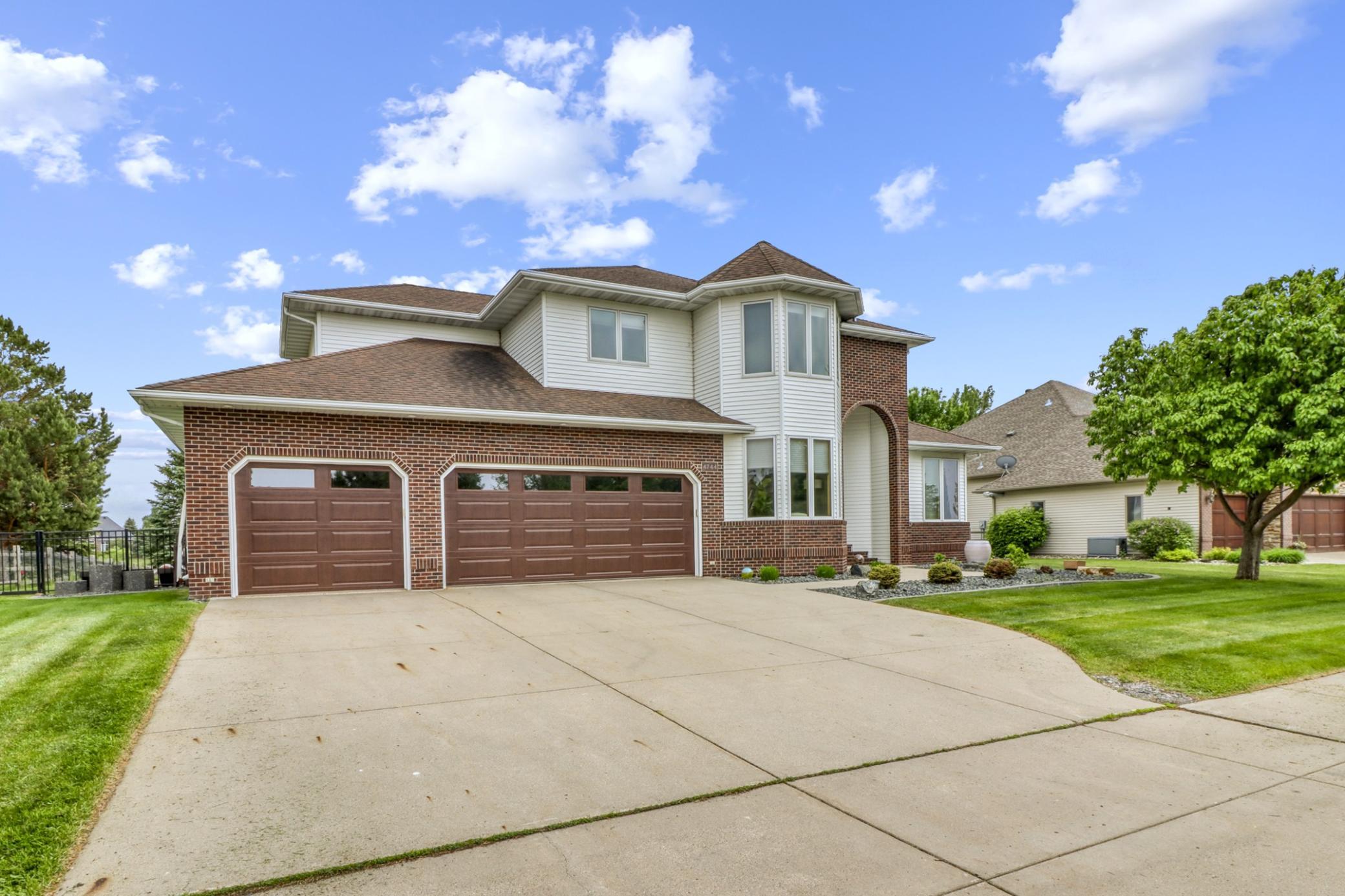 4744 Rose Creek Parkway S, Fargo ND 58104 - Photo 5 of 84