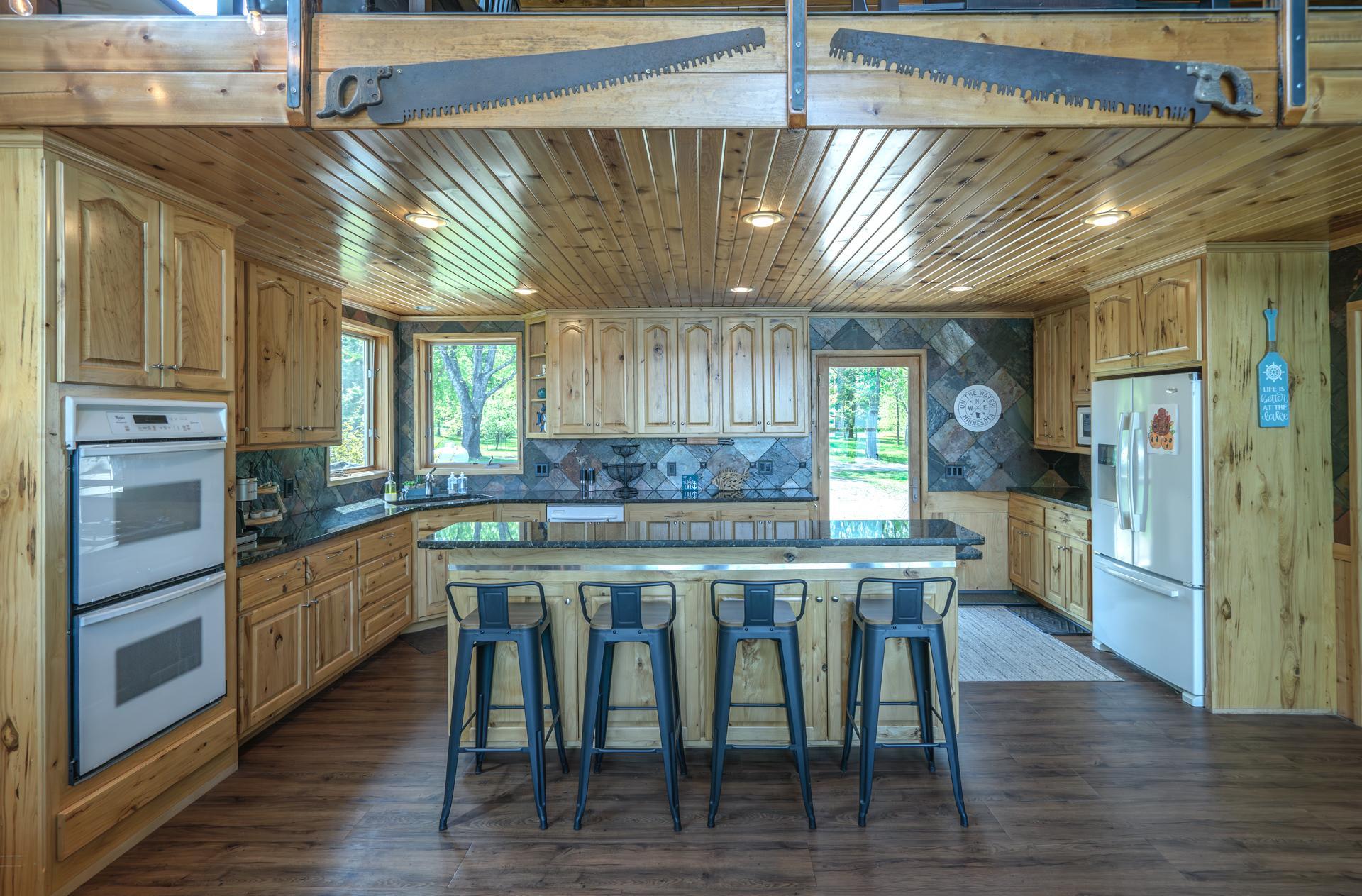 2008 single family home for sale at 47221 220th Place in McGregor, MN — 3 bed, 5 bath (photo 9 of 83)