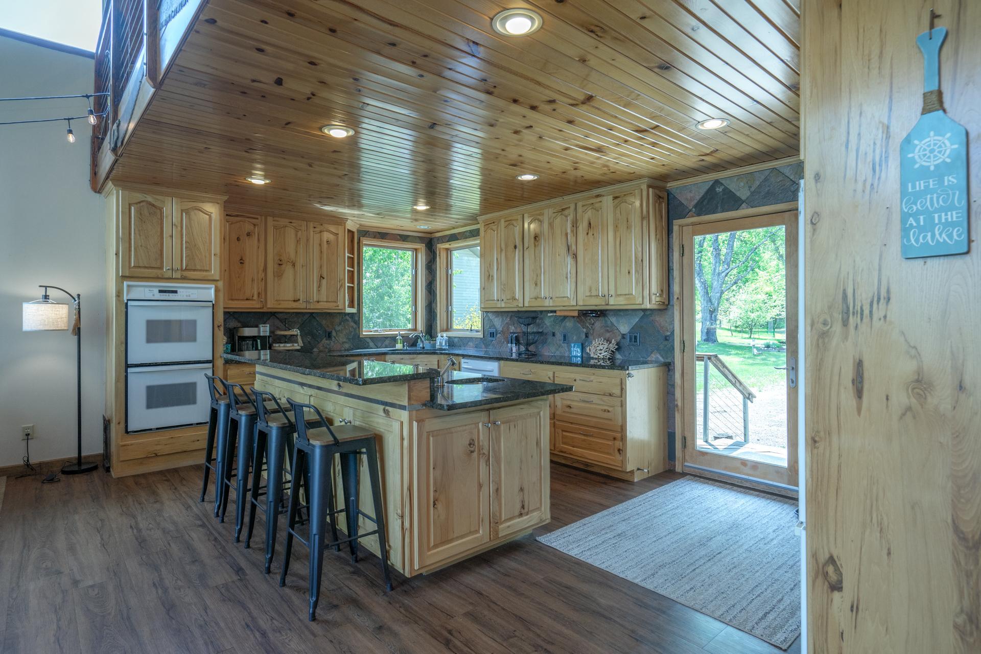 2008 single family home for sale at 47221 220th Place in McGregor, MN — 3 bed, 5 bath (photo 10 of 83)