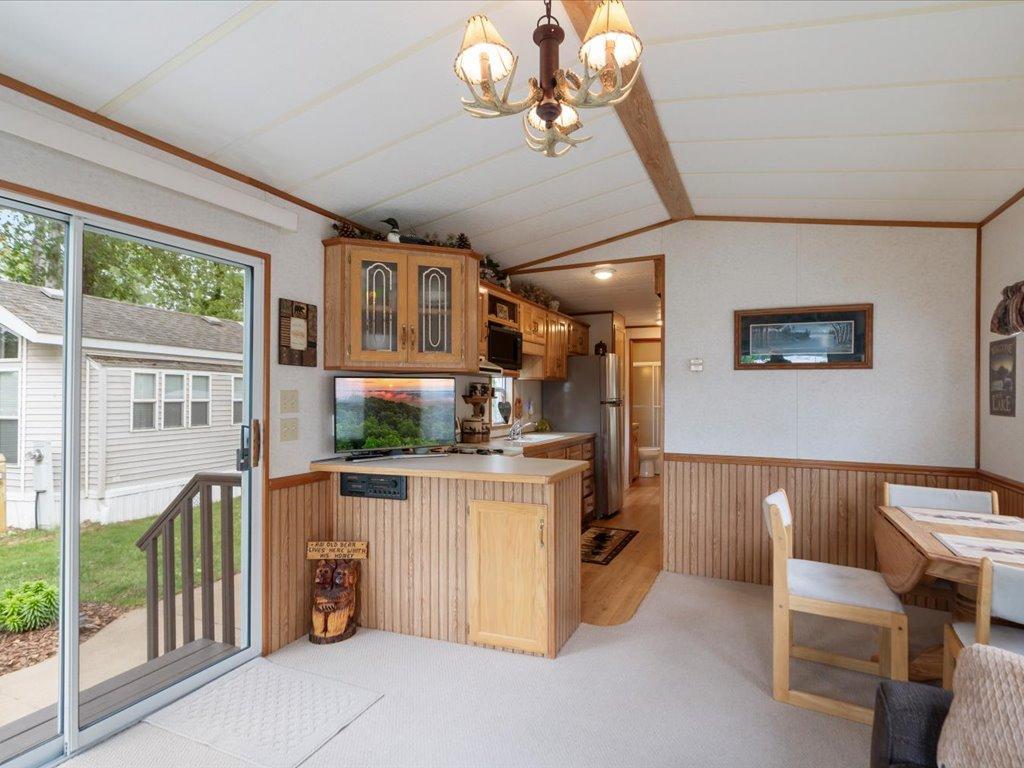 1991 single family home for sale at 15827 Wilderness Trail, Unit 53 in Crosslake, MN — 2 bed, 1 bath (photo 7 of 49)