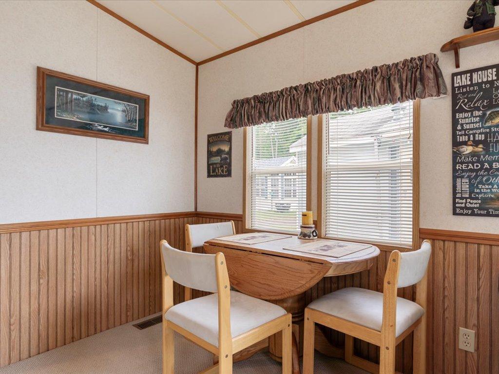 1991 single family home for sale at 15827 Wilderness Trail, Unit 53 in Crosslake, MN — 2 bed, 1 bath (photo 9 of 49)