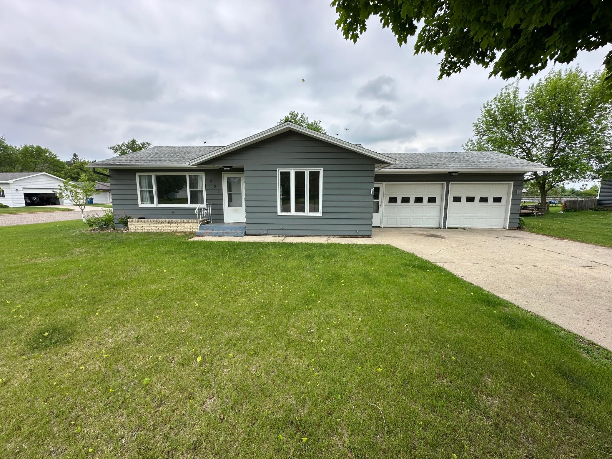 824 Irving Avenue SW, Wadena MN 56482 - Photo 26 of 35