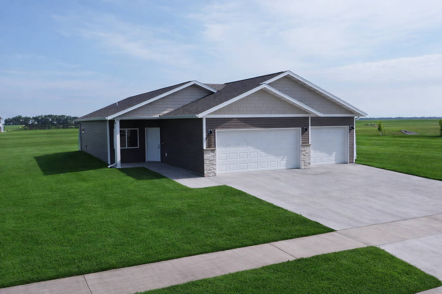 Open house at 1600 5th NE Avenue, Dilworth