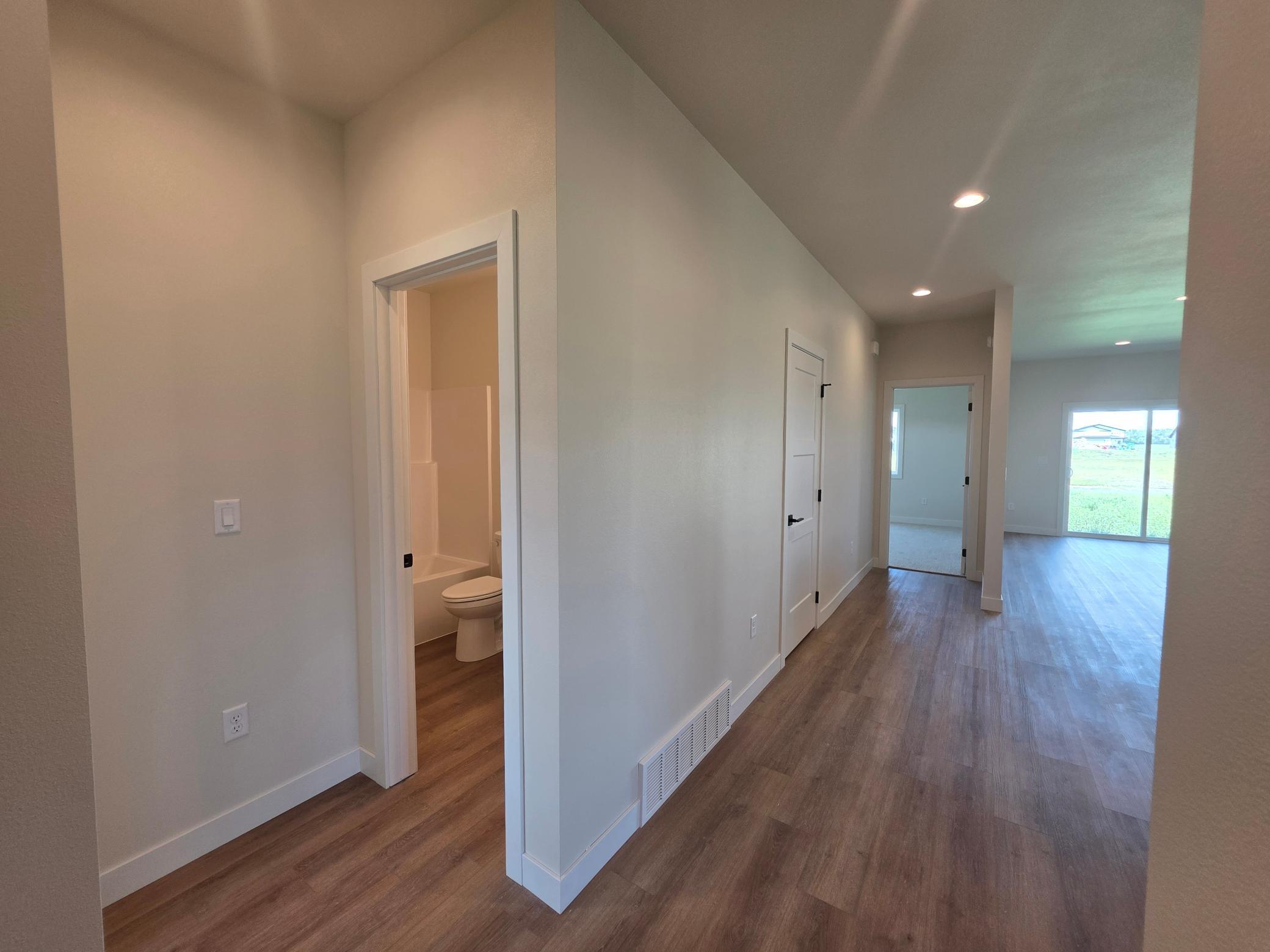 1600 5th Avenue NE, Dilworth MN 56529 - Photo 18 of 64