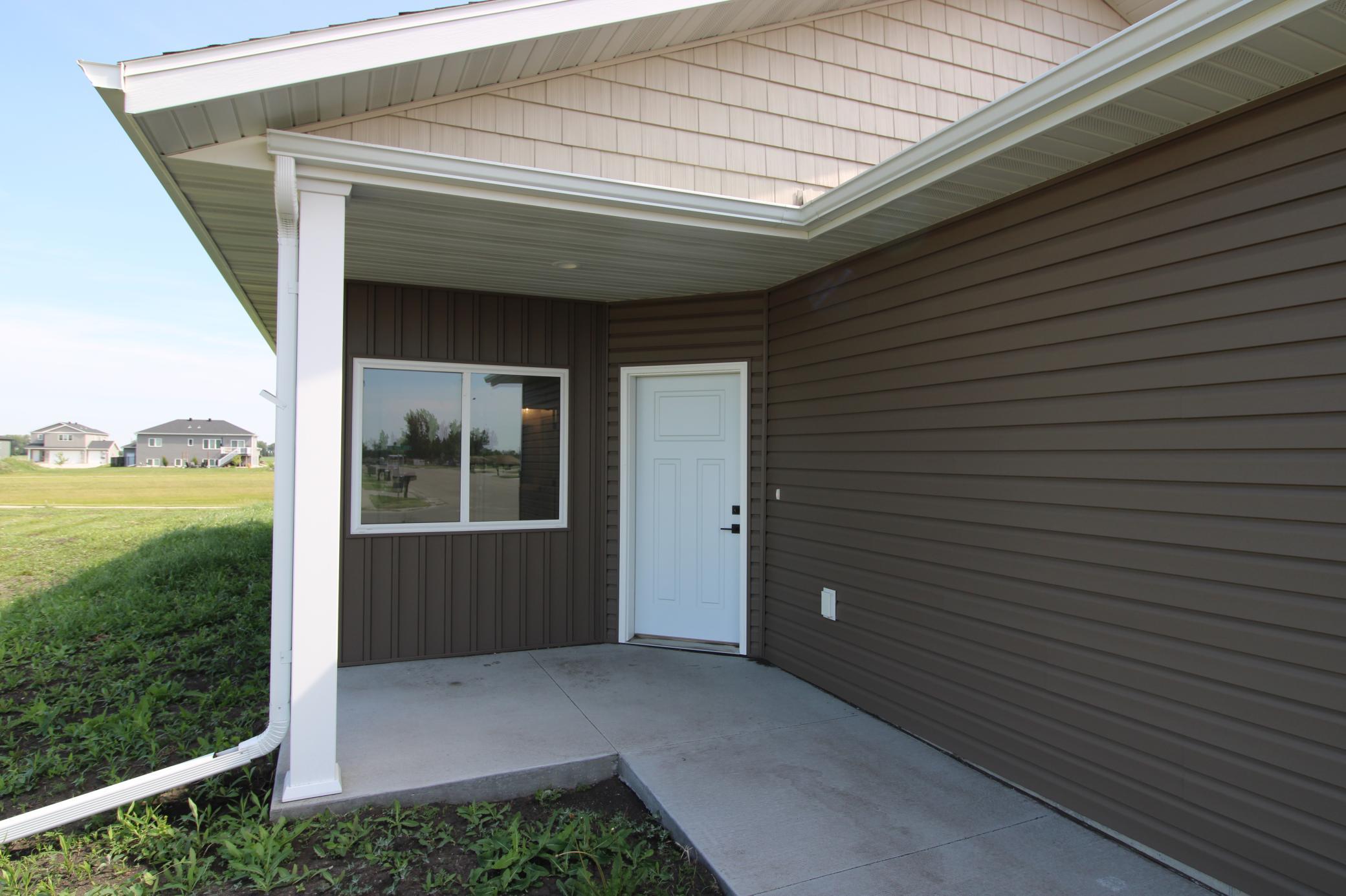 1600 5th Avenue NE, Dilworth MN 56529 - Photo 3 of 64