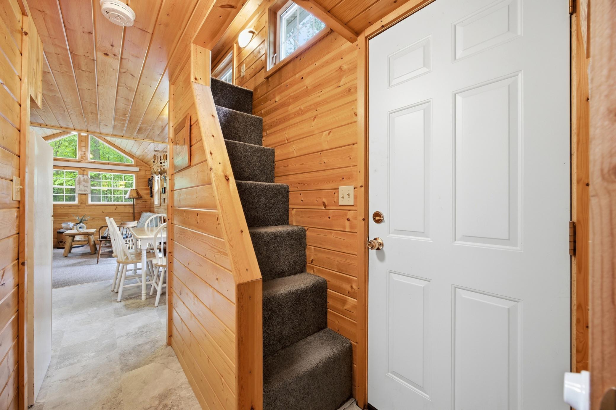 2006 single family home for sale at 51305 Curly Drive in Deer Creek, MN — 1 bed, 1 bath (photo 10 of 28)