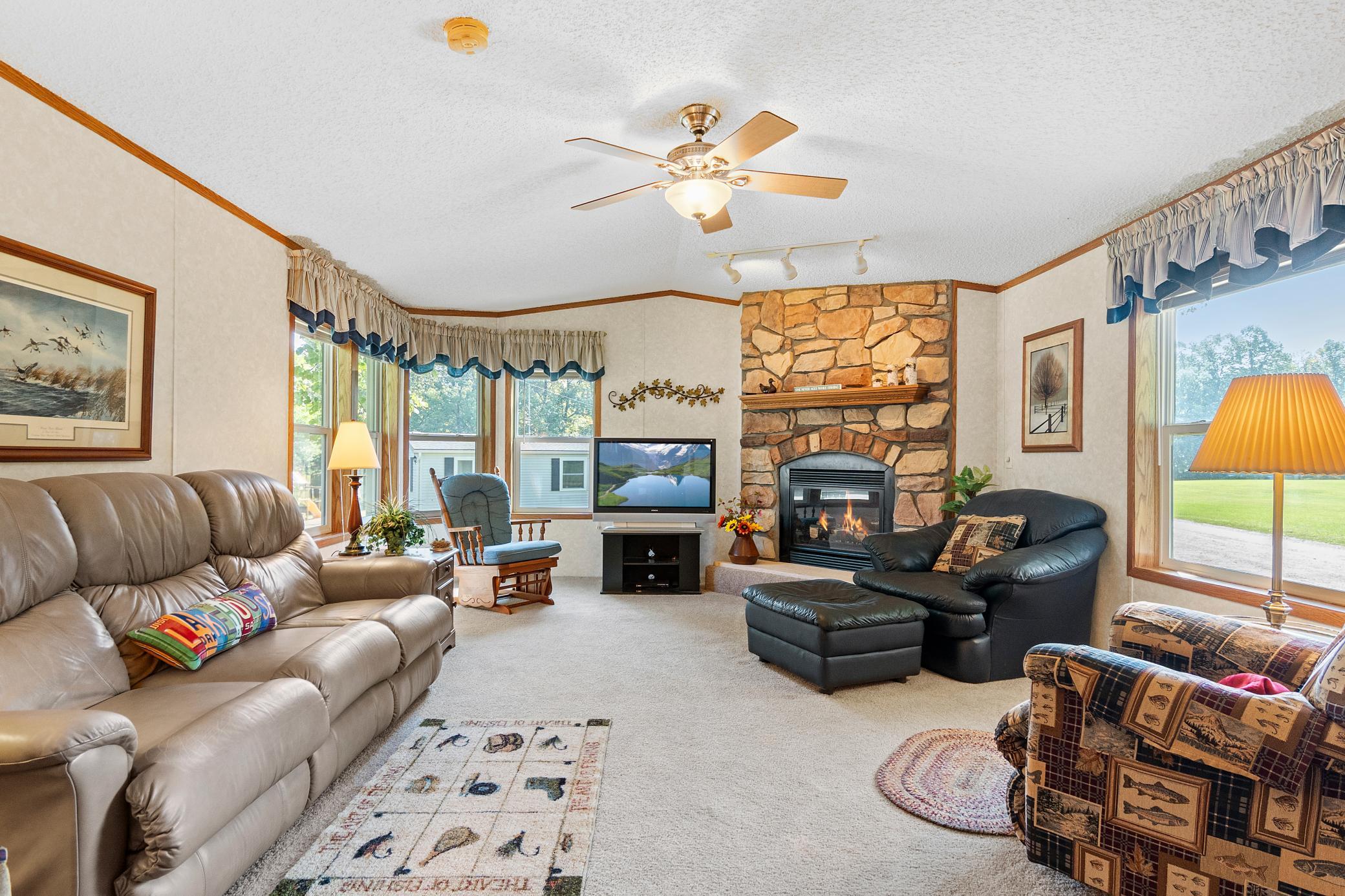 12935 Miltona Bay Road NE, Unit 11, Alexandria MN 56308 - Photo 3 of 33