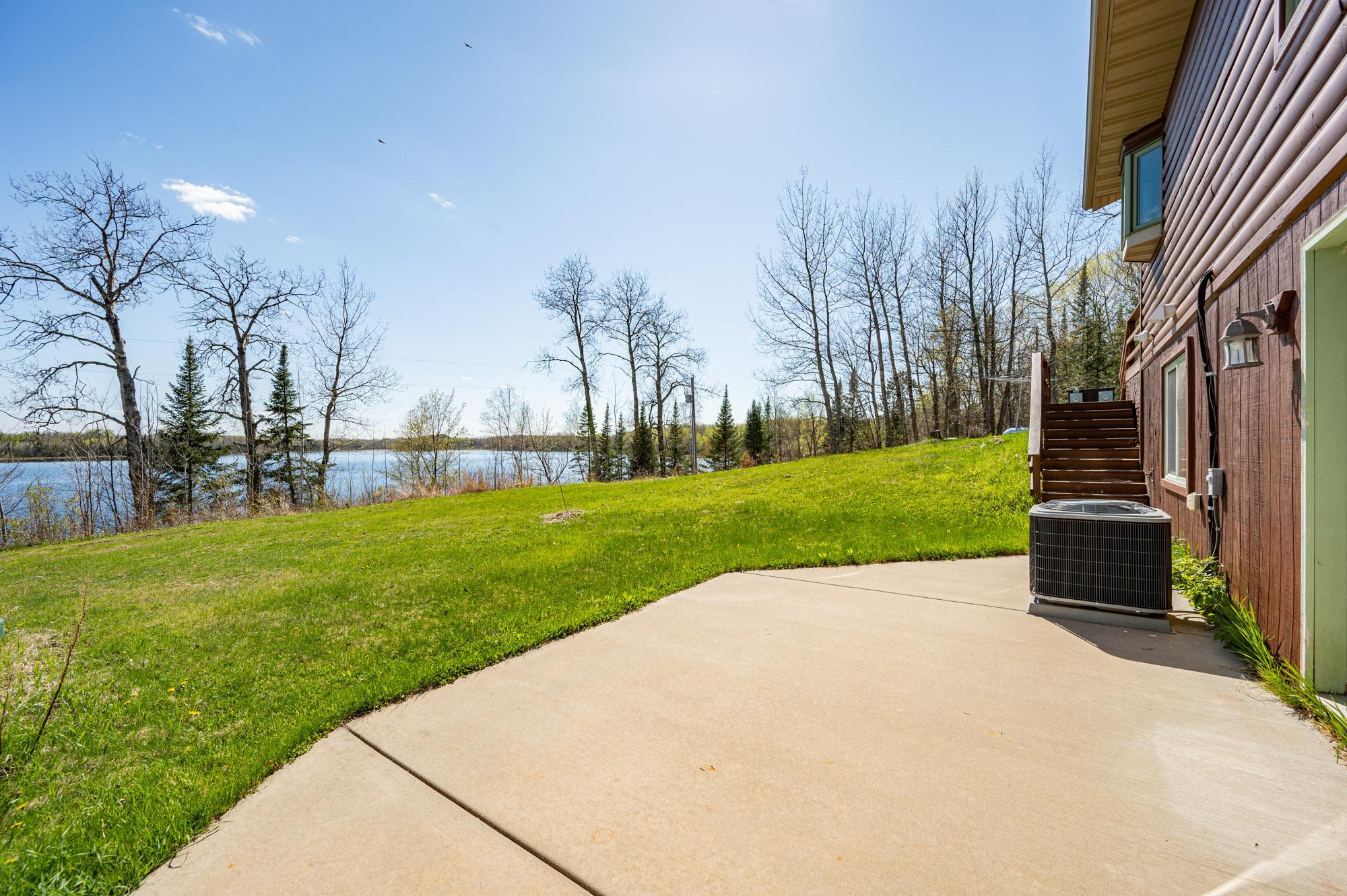 2008 single family home for sale at 27162 County Road 16 in Hibbing, MN — 2 bed, 3 bath (photo 16 of 50)