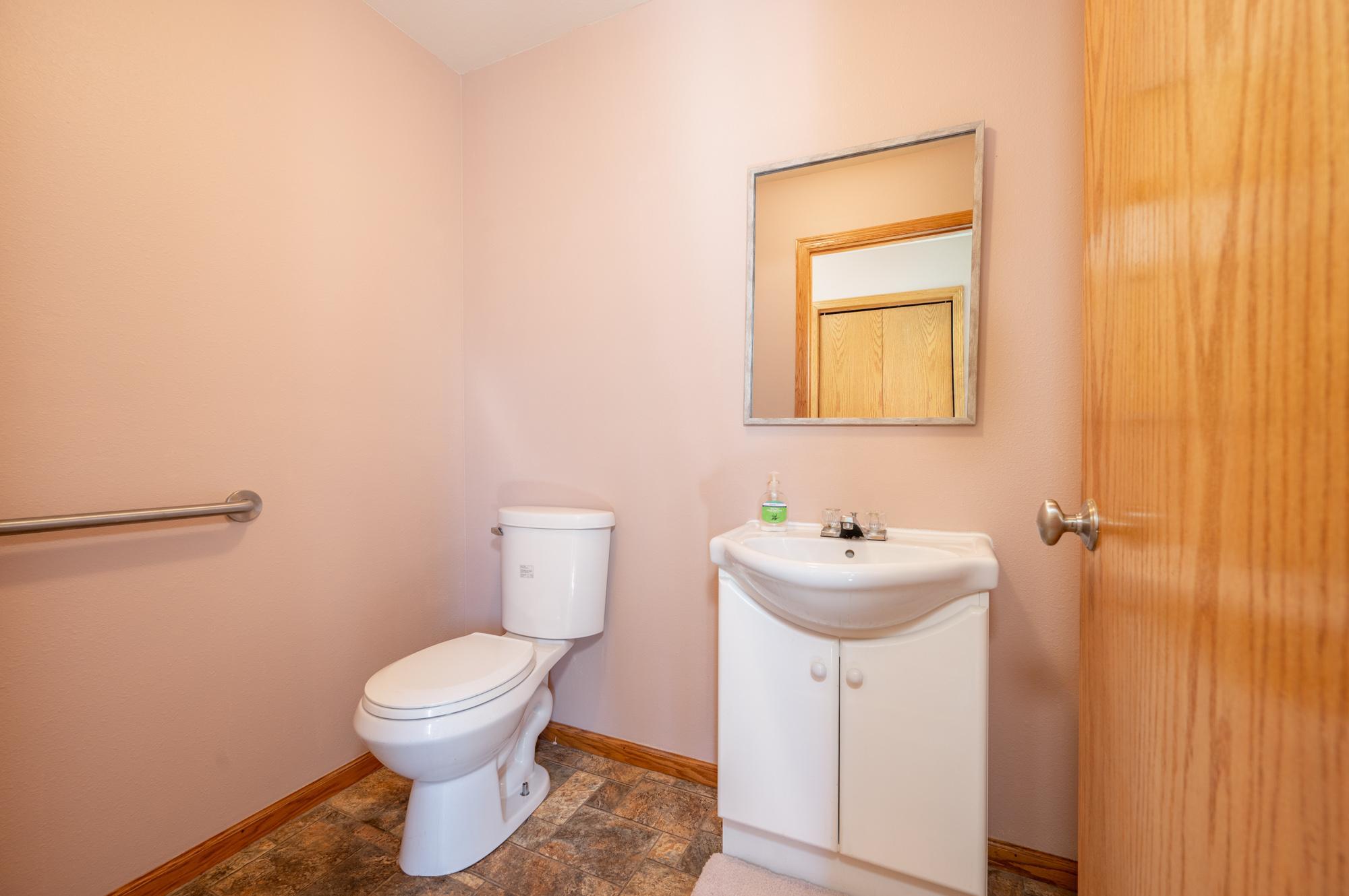 2008 single family home for sale at 27162 County Road 16 in Hibbing, MN — 2 bed, 3 bath (photo 38 of 50)