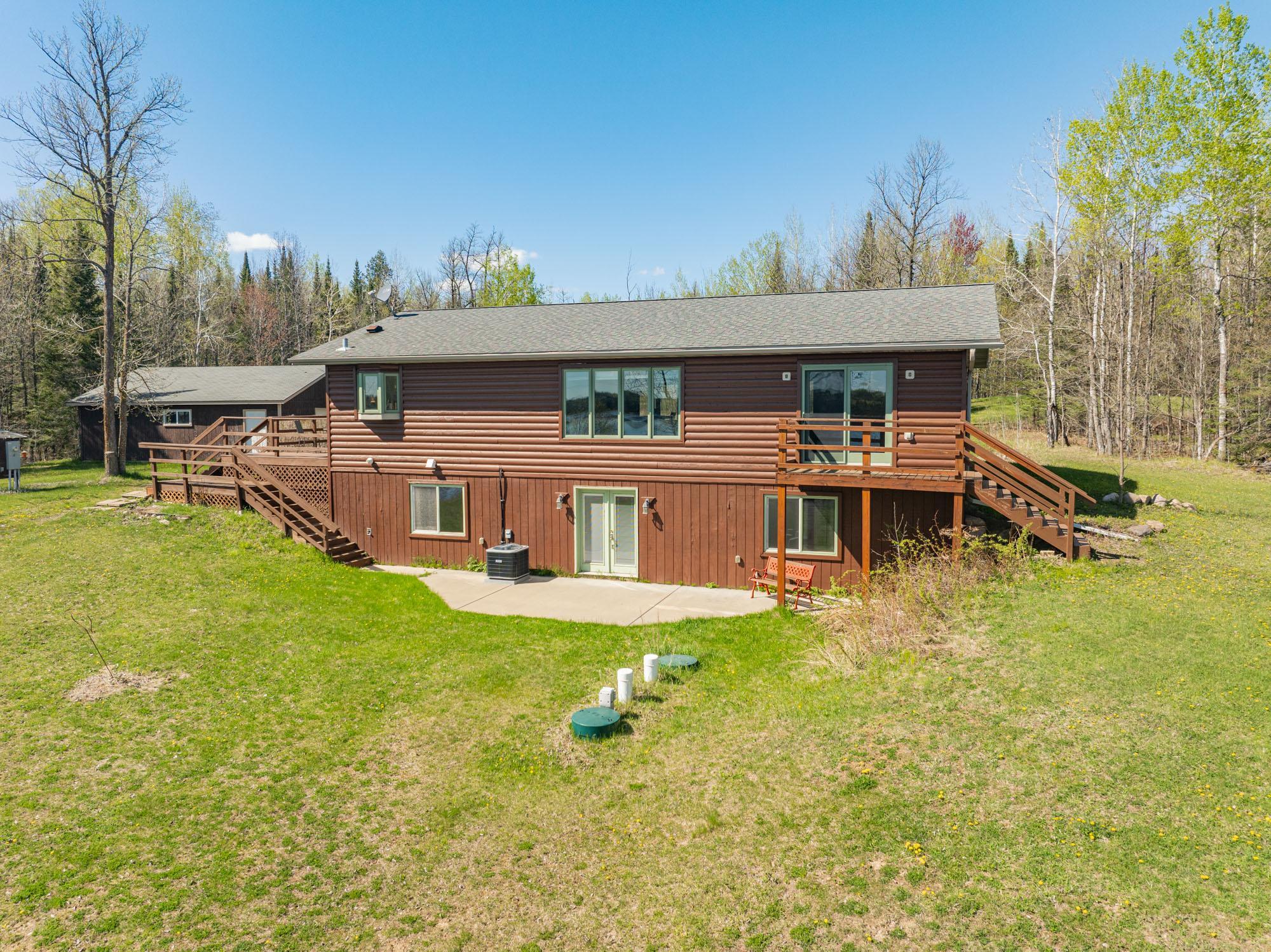 2008 single family home for sale at 27162 County Road 16 in Hibbing, MN — 2 bed, 3 bath (photo 6 of 50)